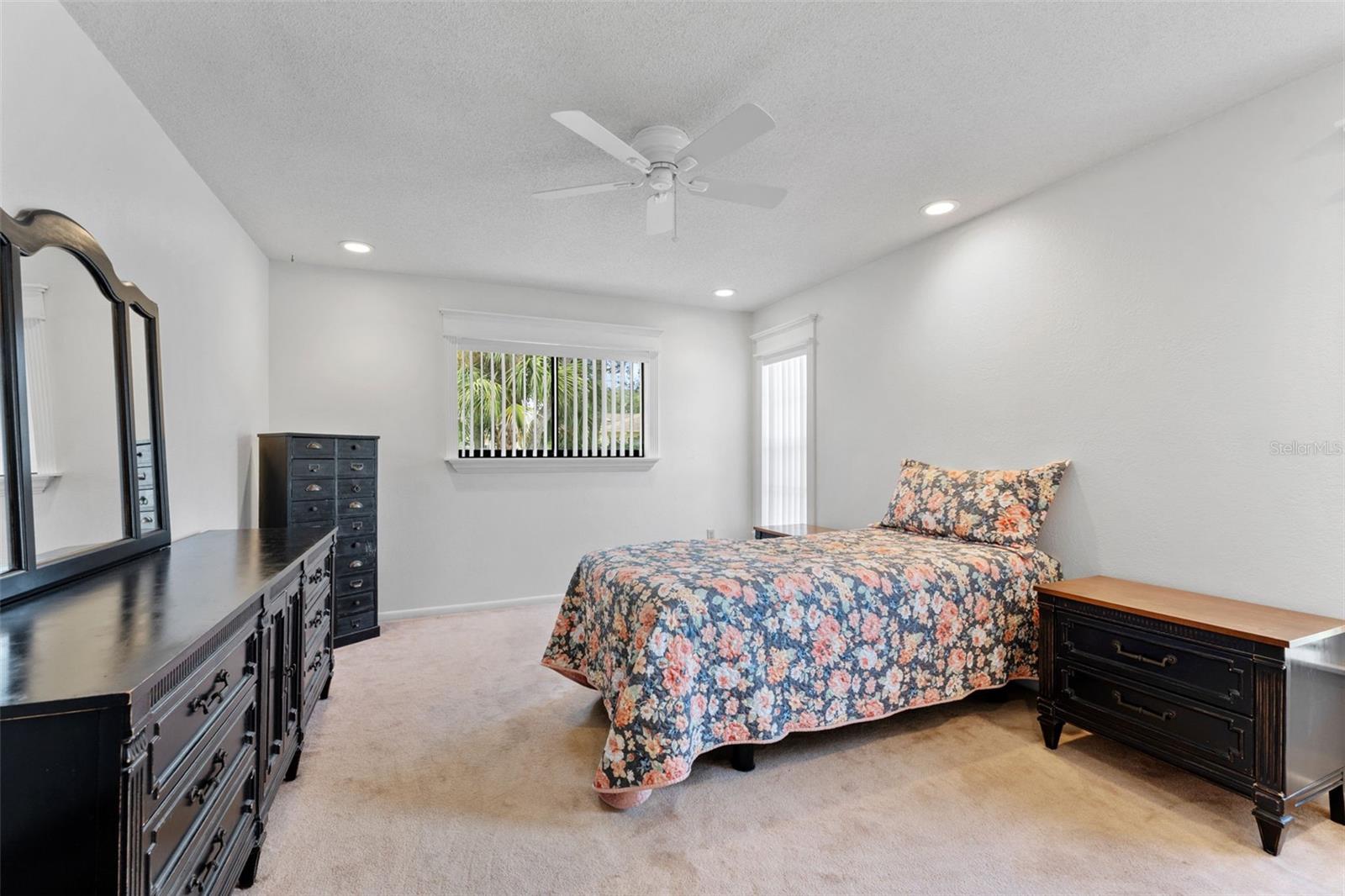 8428 Elgrove St Property Photo 21