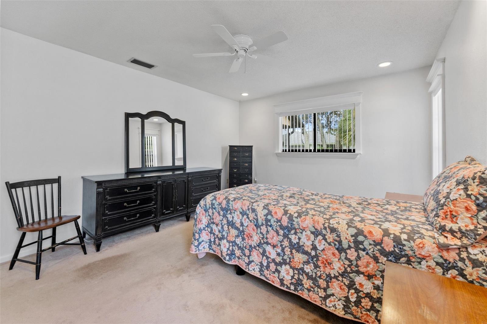 8428 Elgrove St Property Photo 22