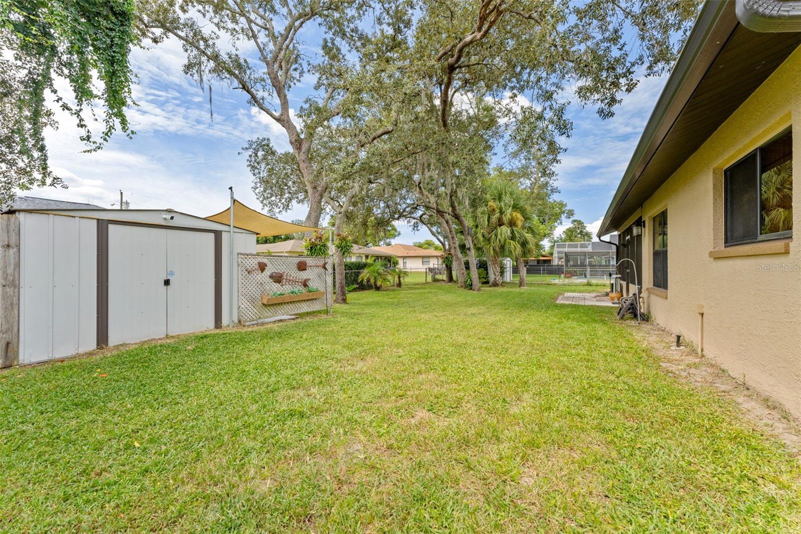 8428 Elgrove St Property Photo 38