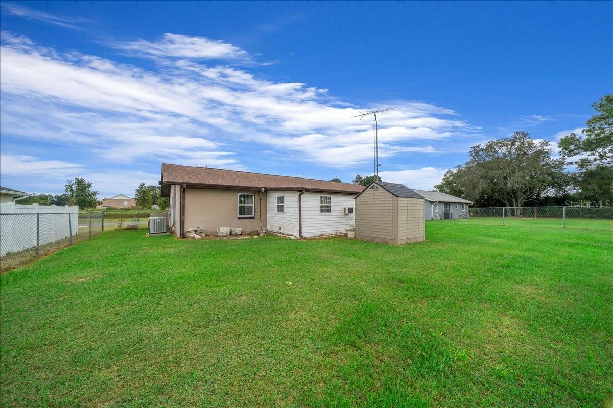 4870 Sw 147th Loop Property Photo 17