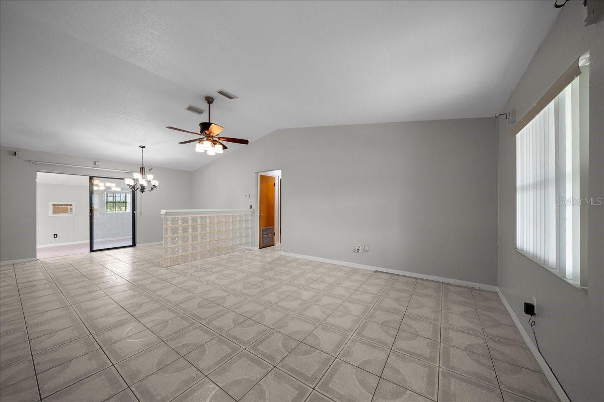 4870 Sw 147th Loop Property Photo 22