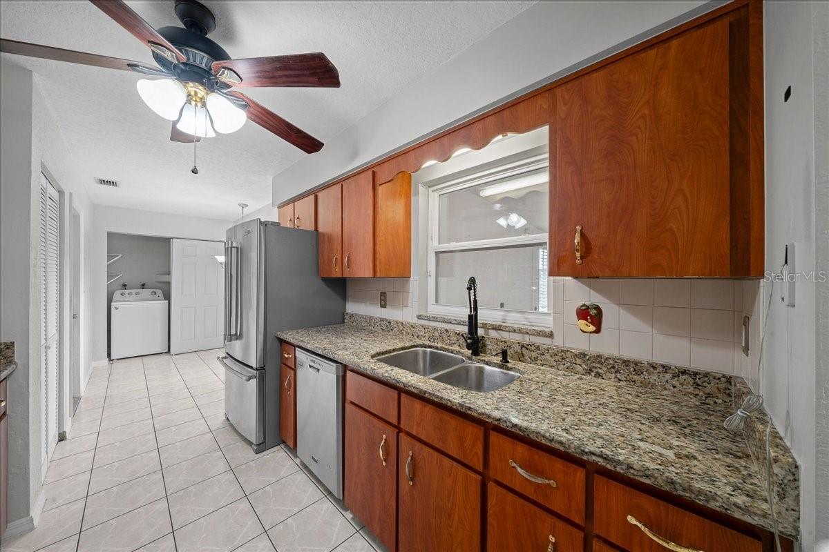 4870 Sw 147th Loop Property Photo 32