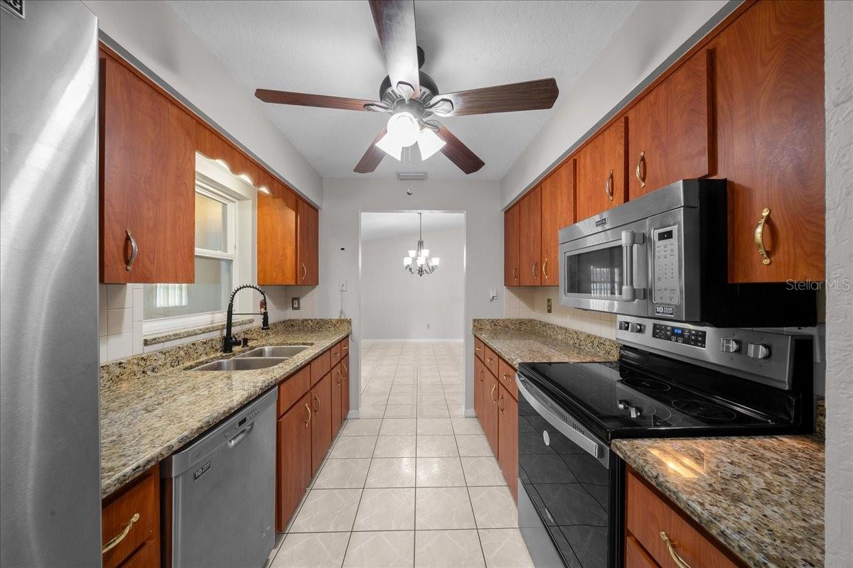4870 Sw 147th Loop Property Photo 35