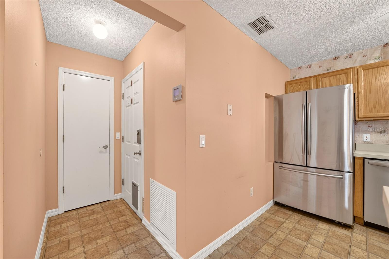 2615 Privada Dr Property Photo 22