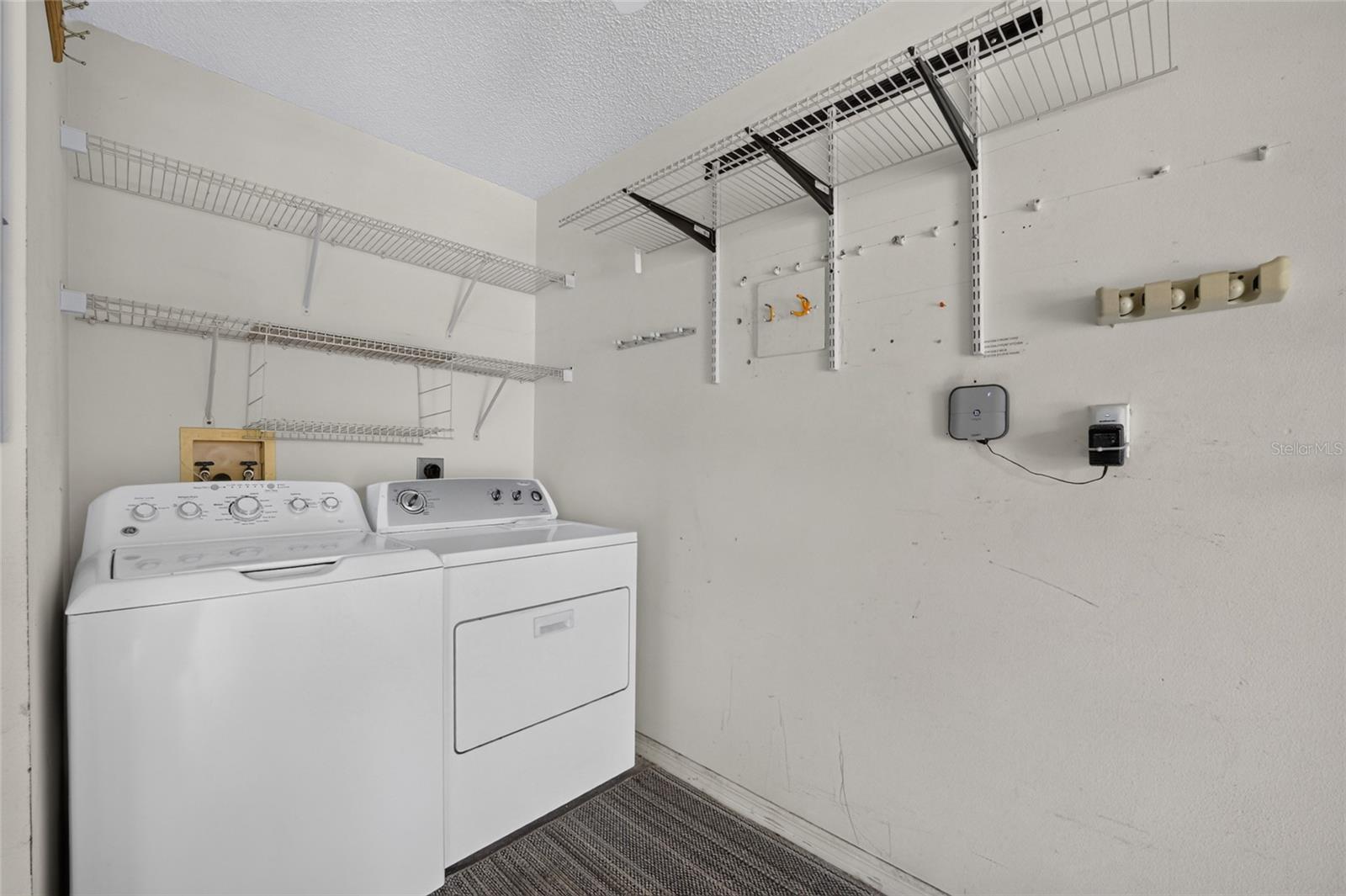 2615 Privada Dr Property Photo 25