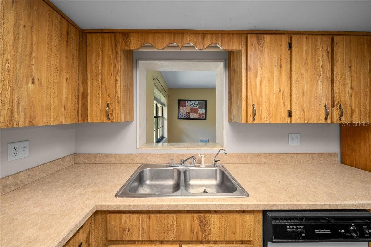 8599 E Hampton Point Rd Property Photo 11