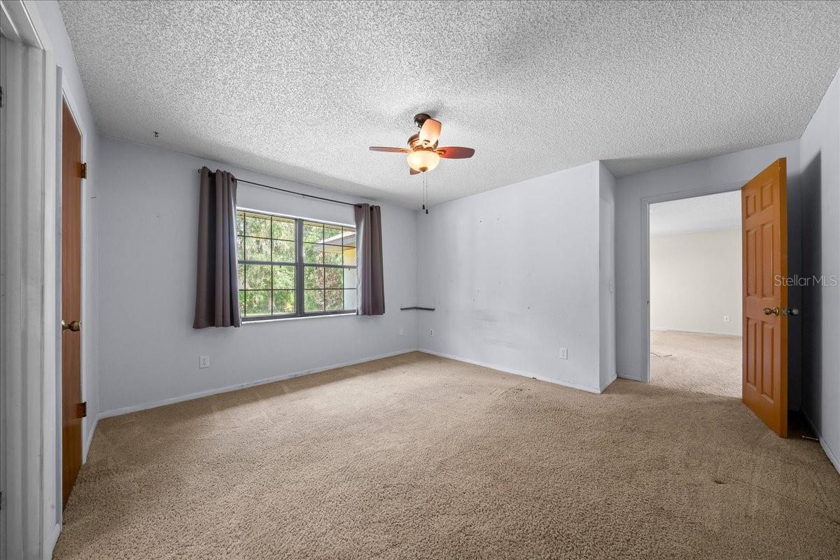 8599 E Hampton Point Rd Property Photo 15