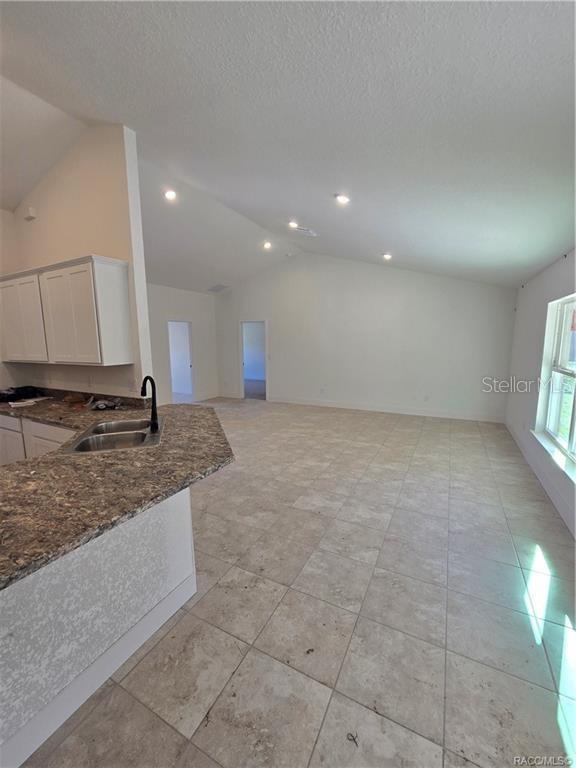 2505 Clearwood St Property Photo 11