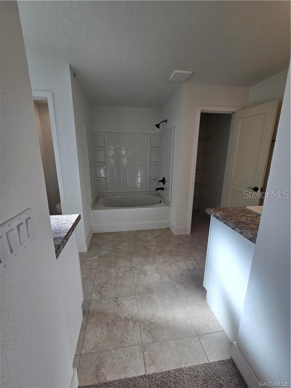 2505 Clearwood St Property Photo 17