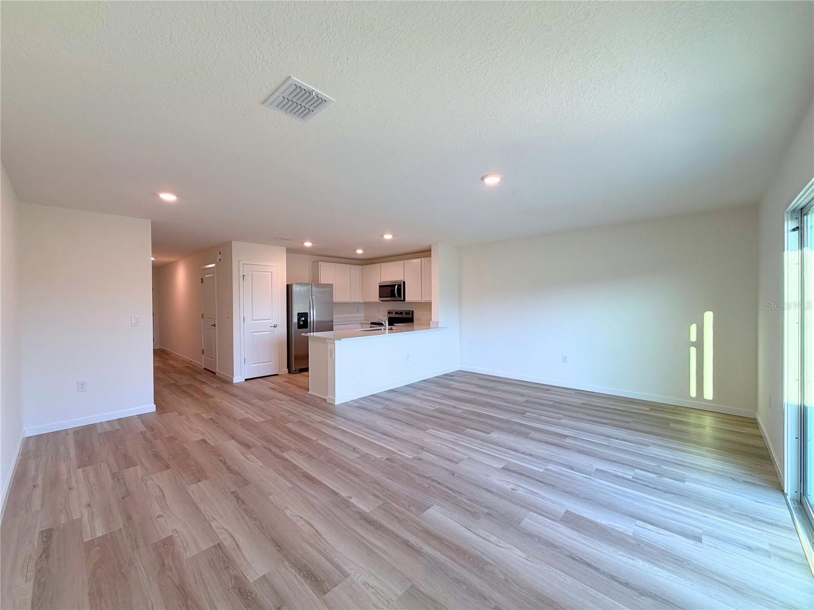 6608 Sw 82nd Loop Property Photo 8