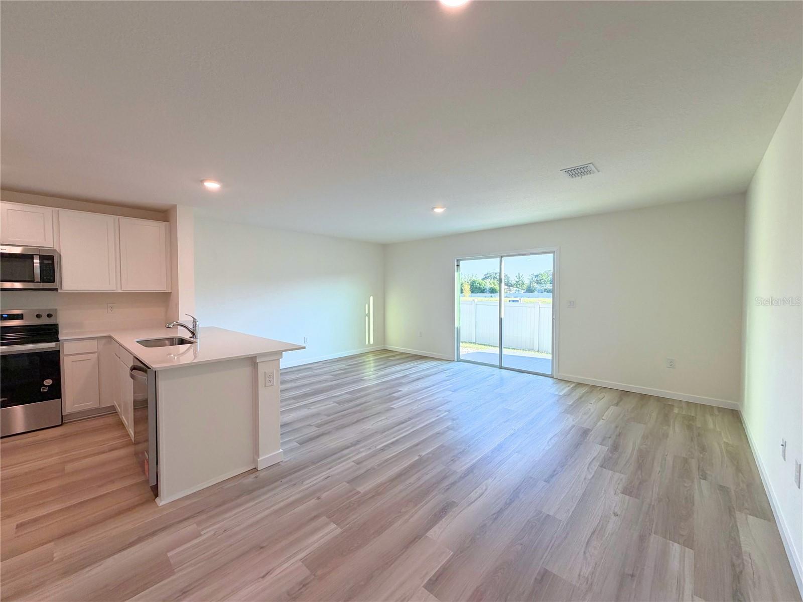 6608 Sw 82nd Loop Property Photo 10
