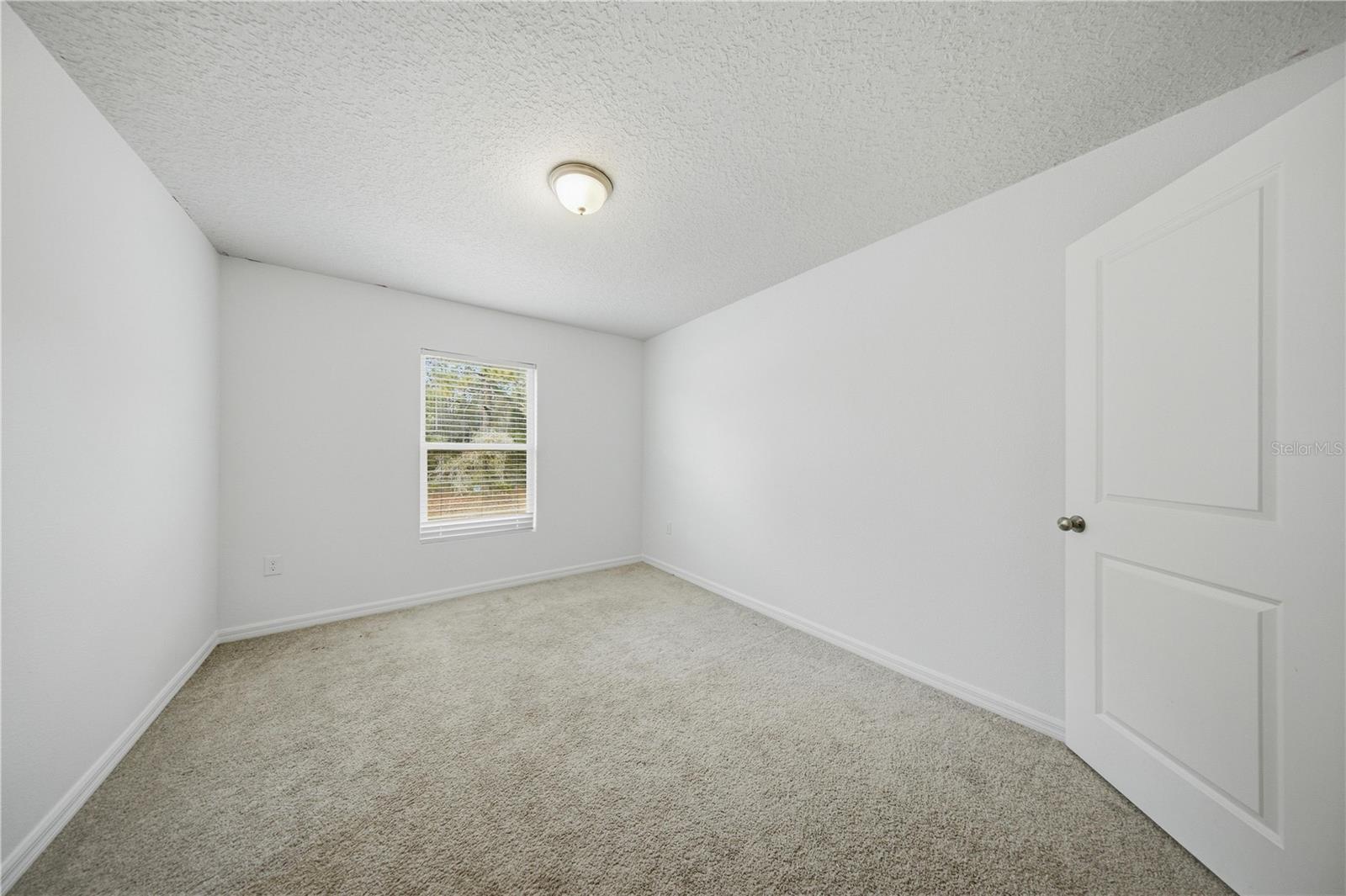 2934 W Higgins Pl Property Photo 22