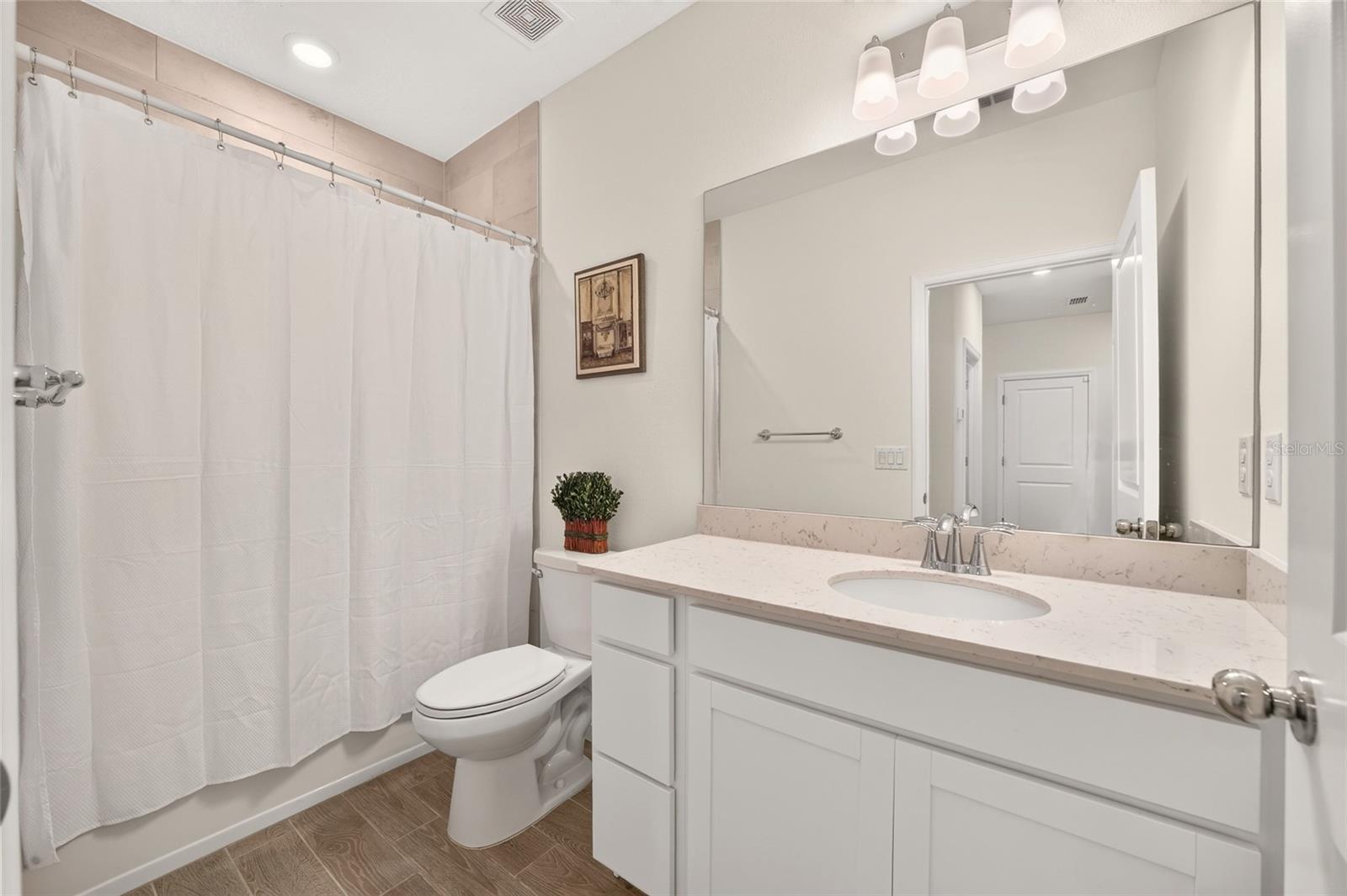 4501 Nw 14th Loop Property Photo 44