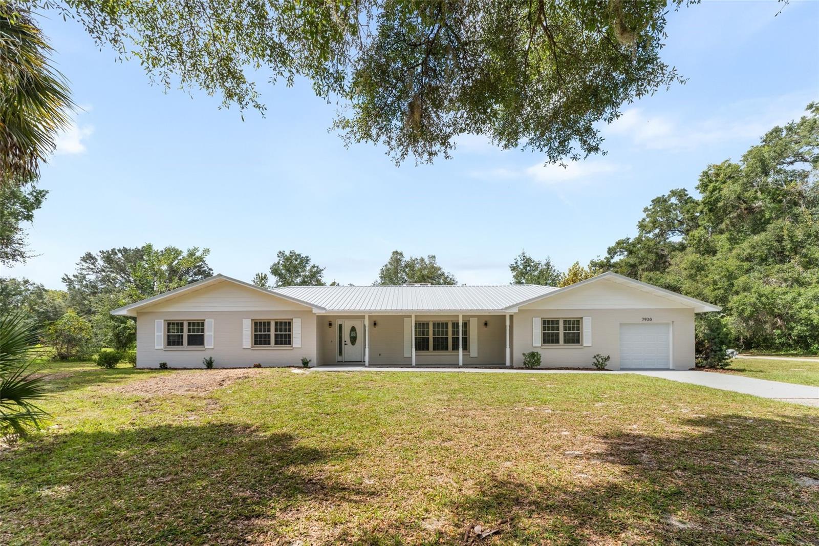 7920 Ne Highway 41 Property Photo 1