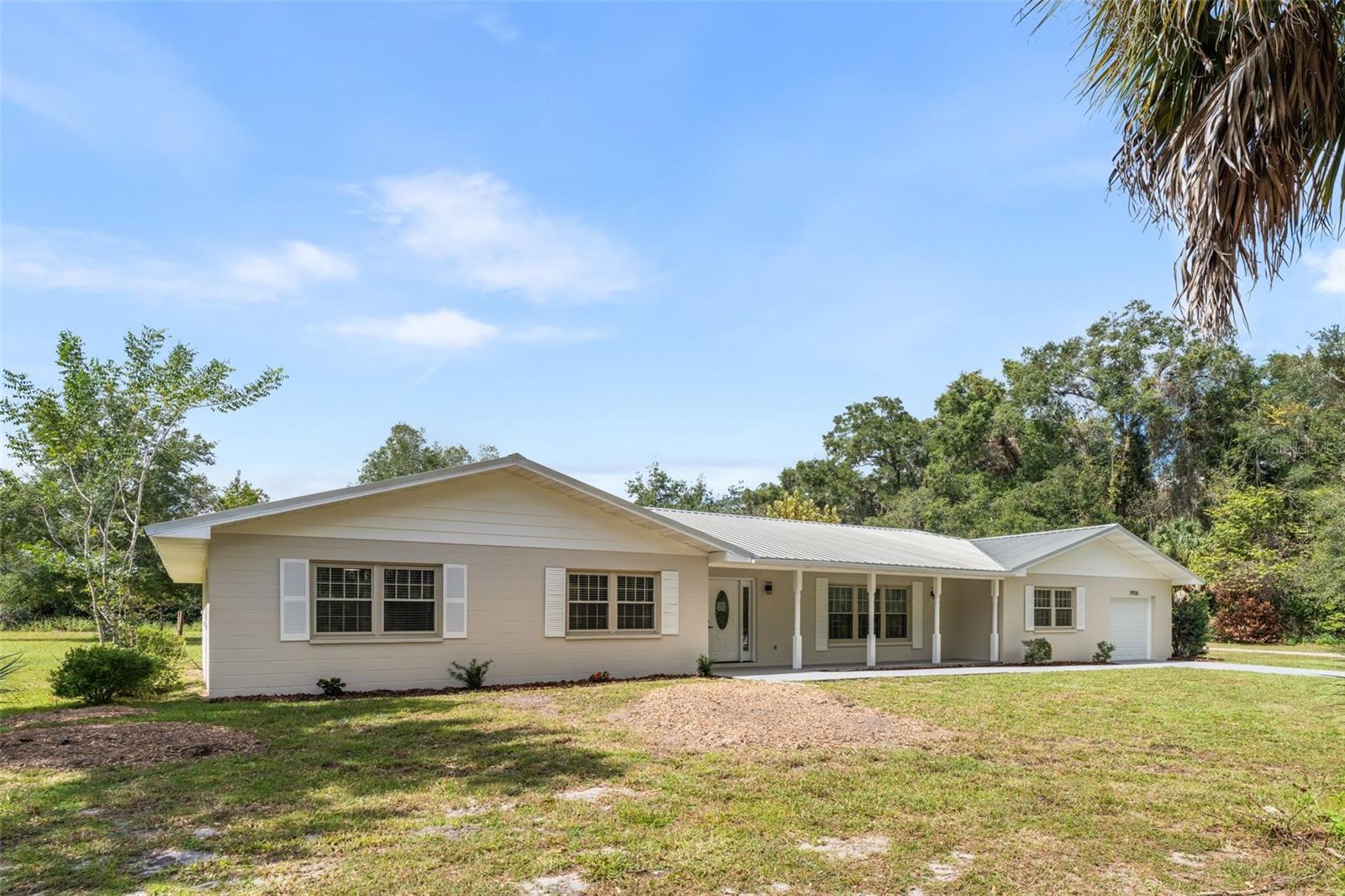 7920 Ne Highway 41 Property Photo 2