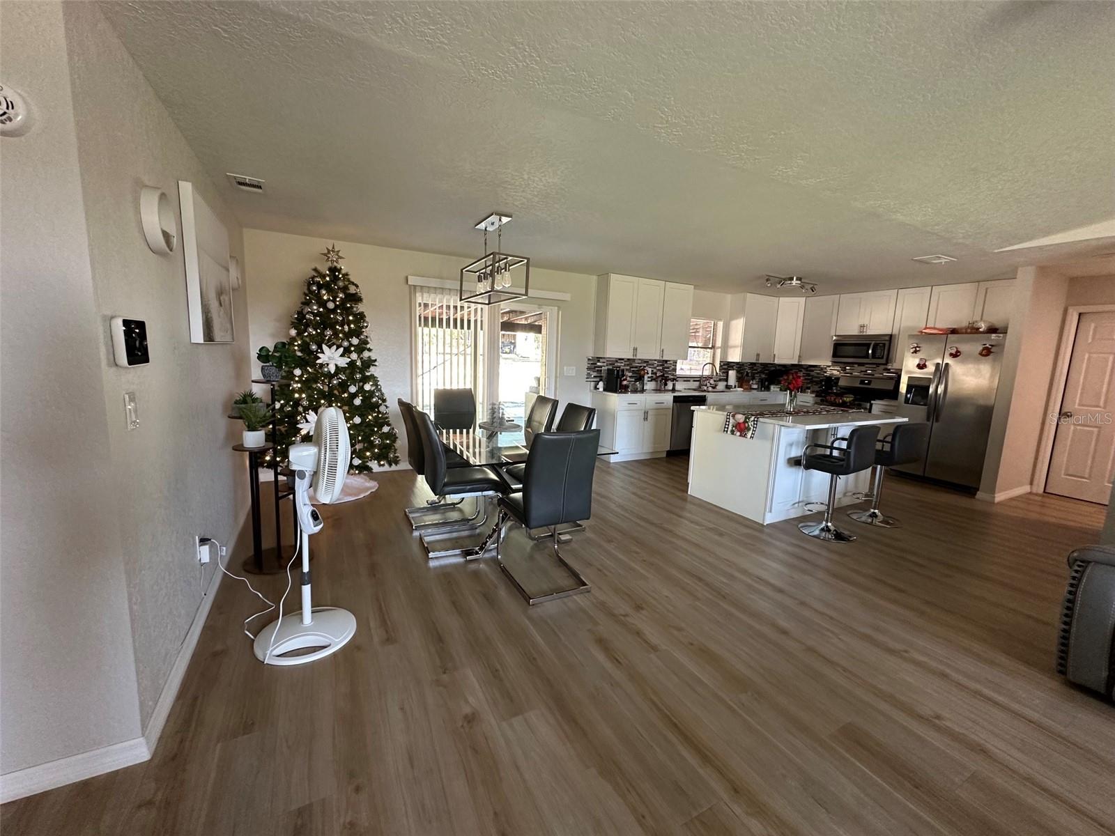 6525 Sw 138th Ter Property Photo 5