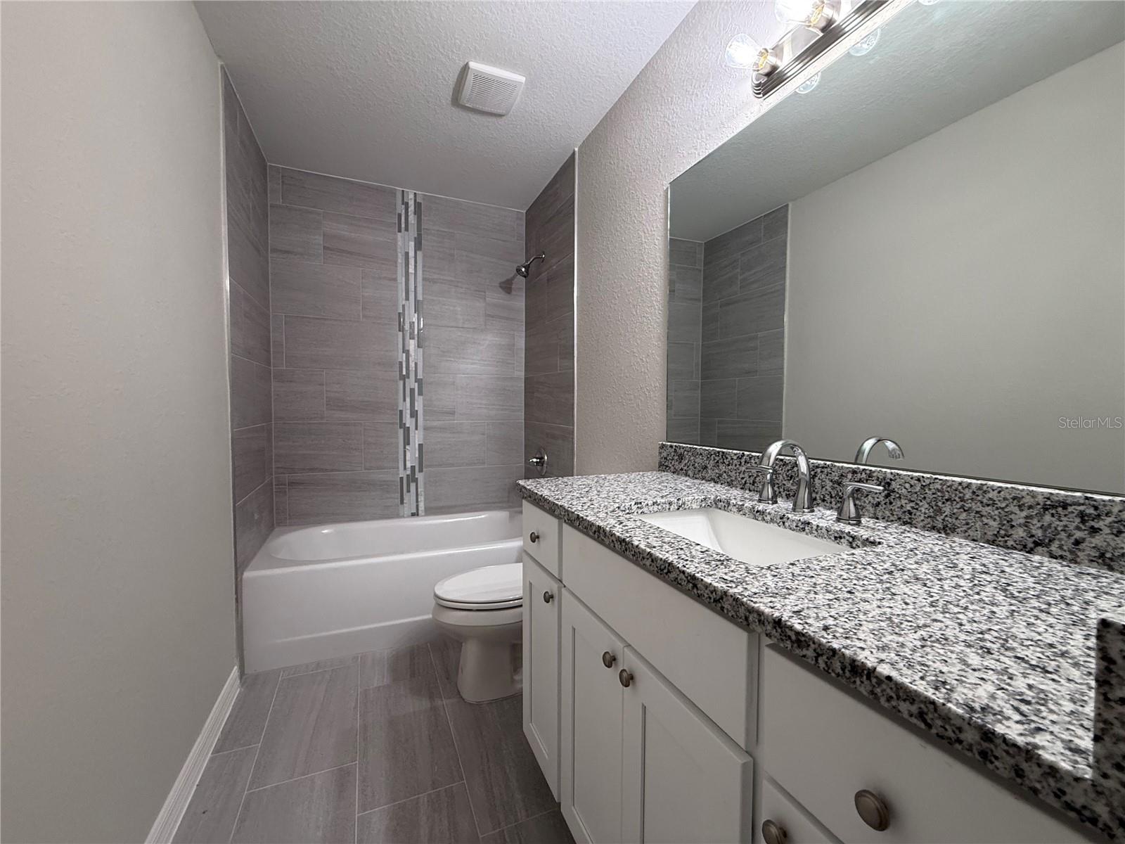 1323 Nw 52nd Ct Property Photo 19