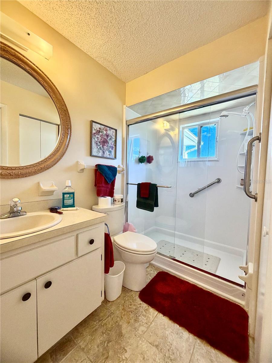 8121 Sw 107th Pl Property Photo 16