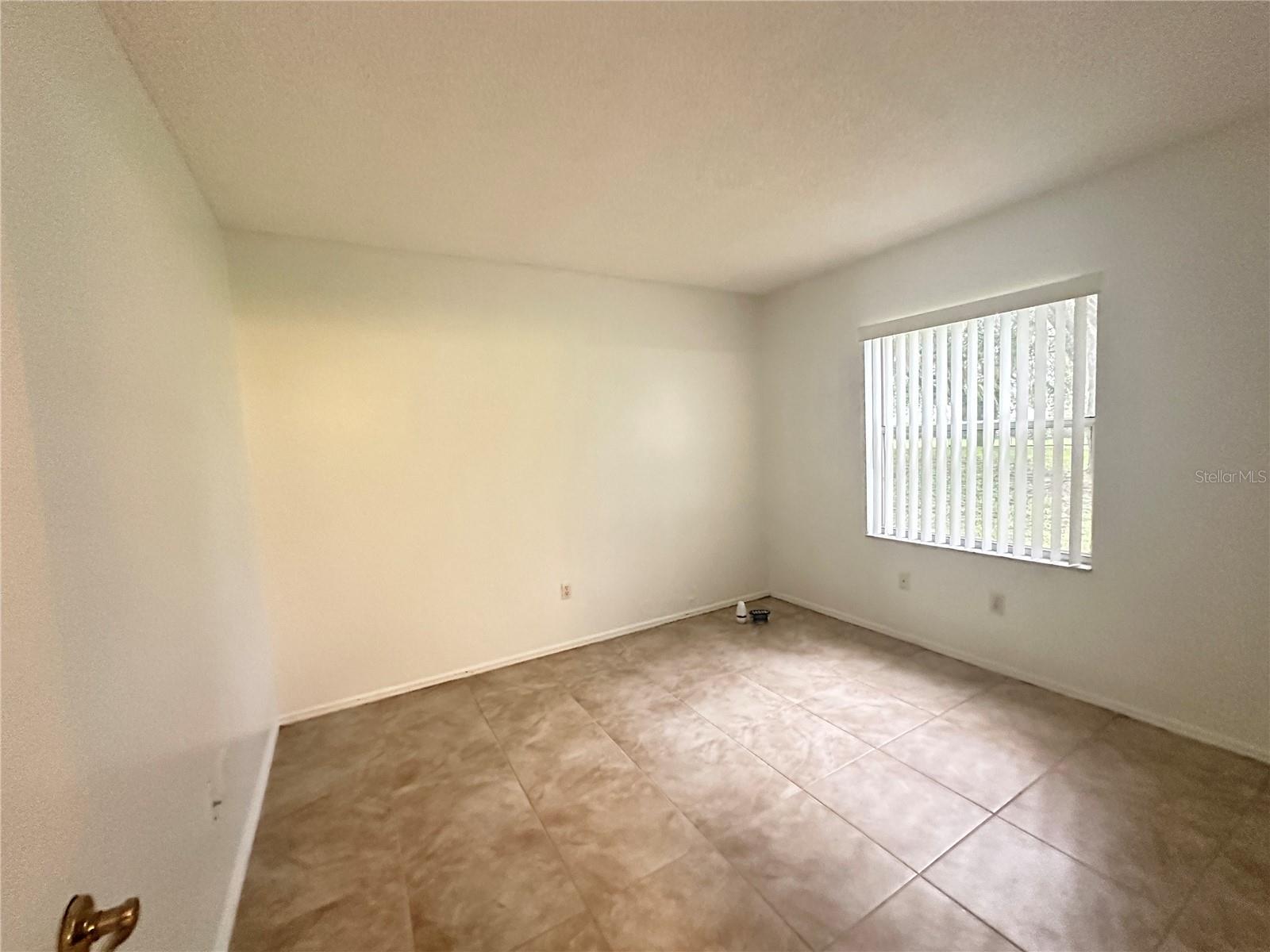 8124 Fairways Cir #r104 Property Photo 4