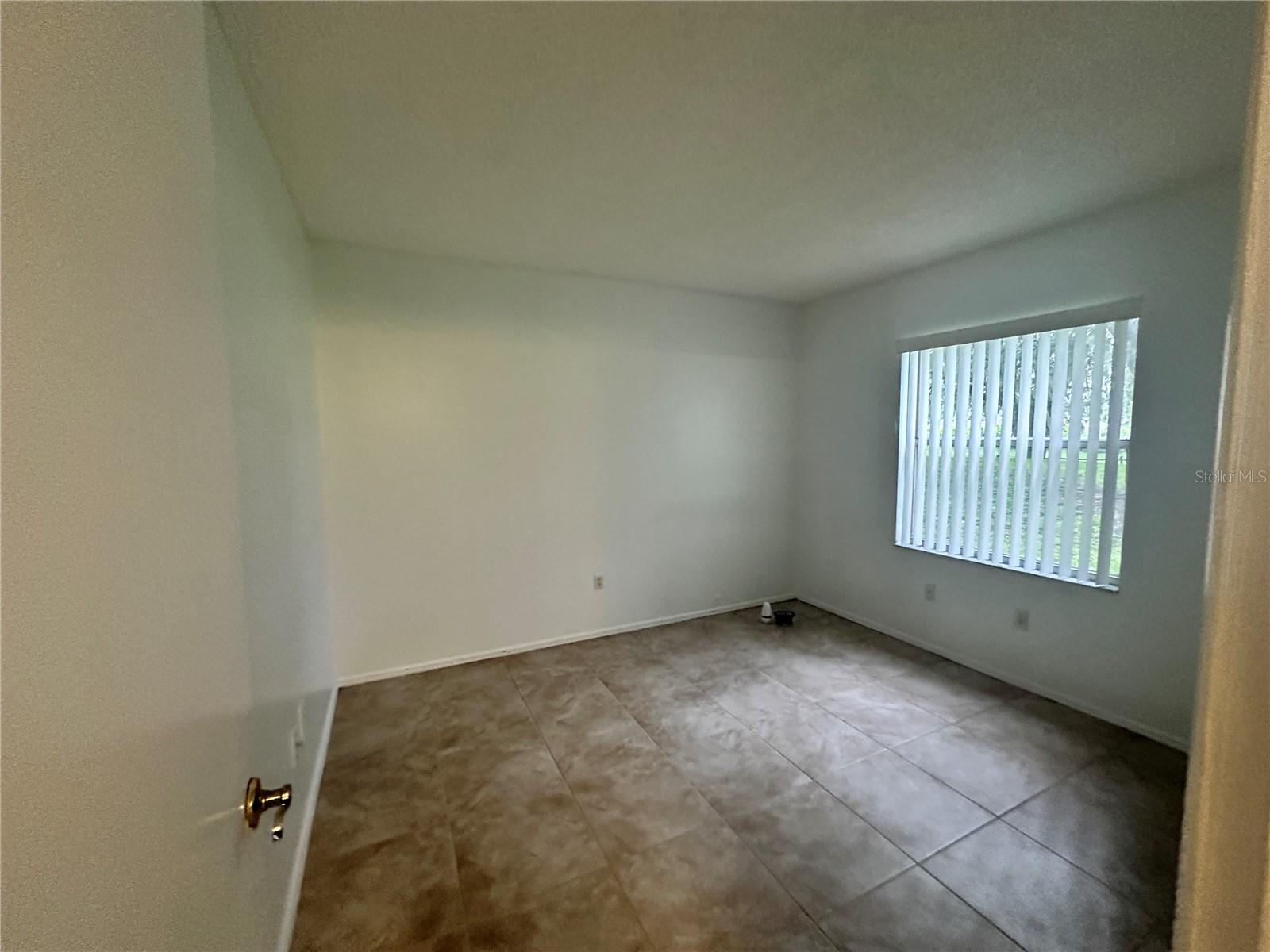 8124 Fairways Cir #r104 Property Photo 6