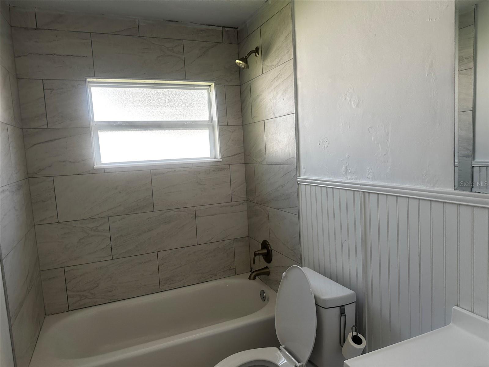 2017 Ne 2 St Property Photo 7