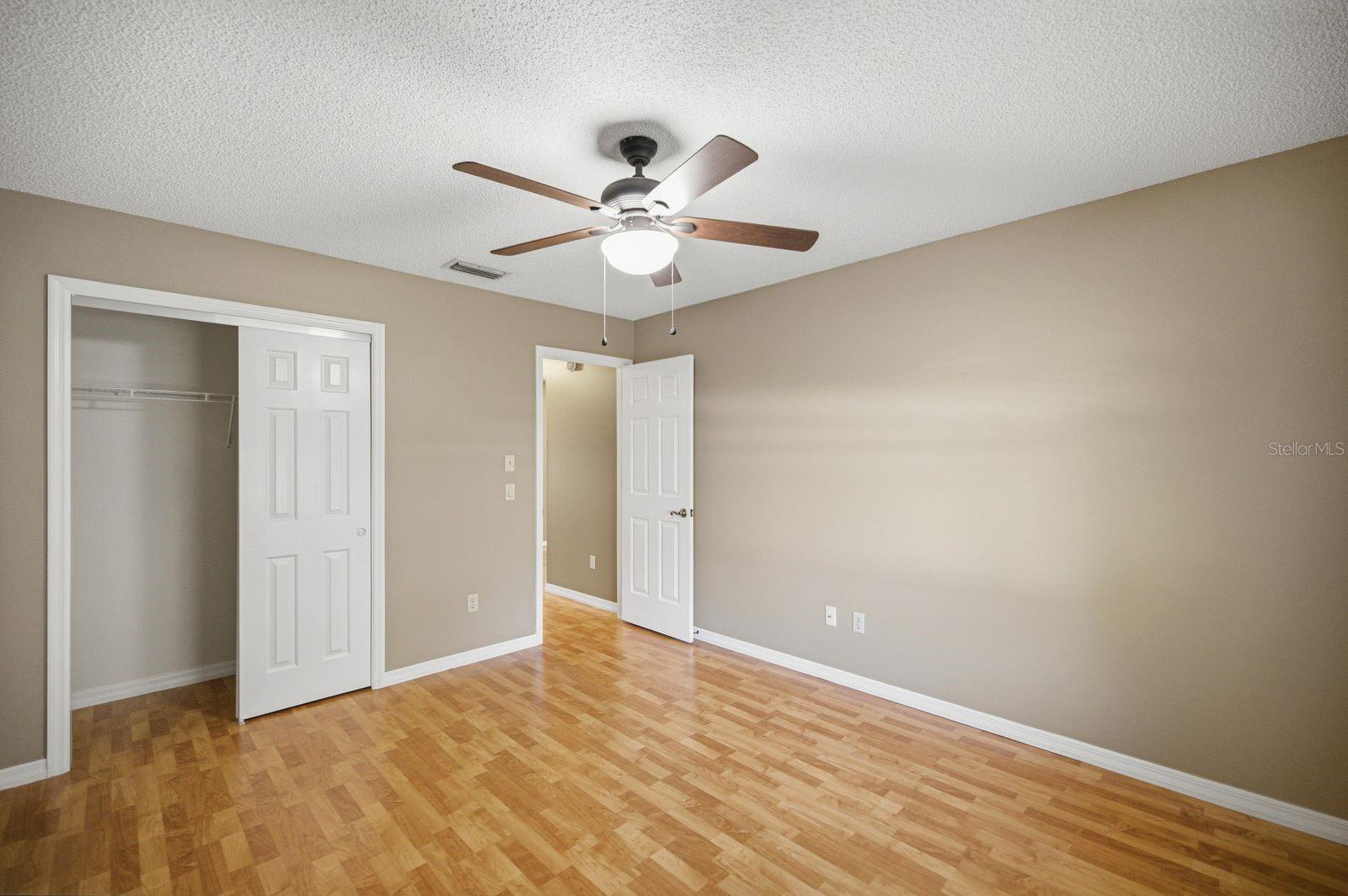 705 Murray Ln Property Photo 15