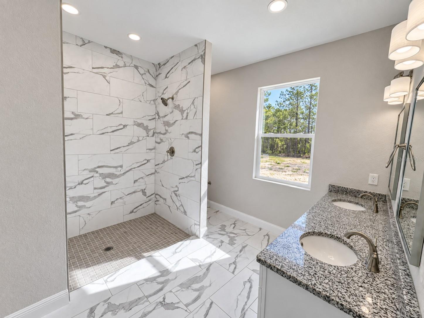 21521 Sw Marine Blvd Property Photo 10
