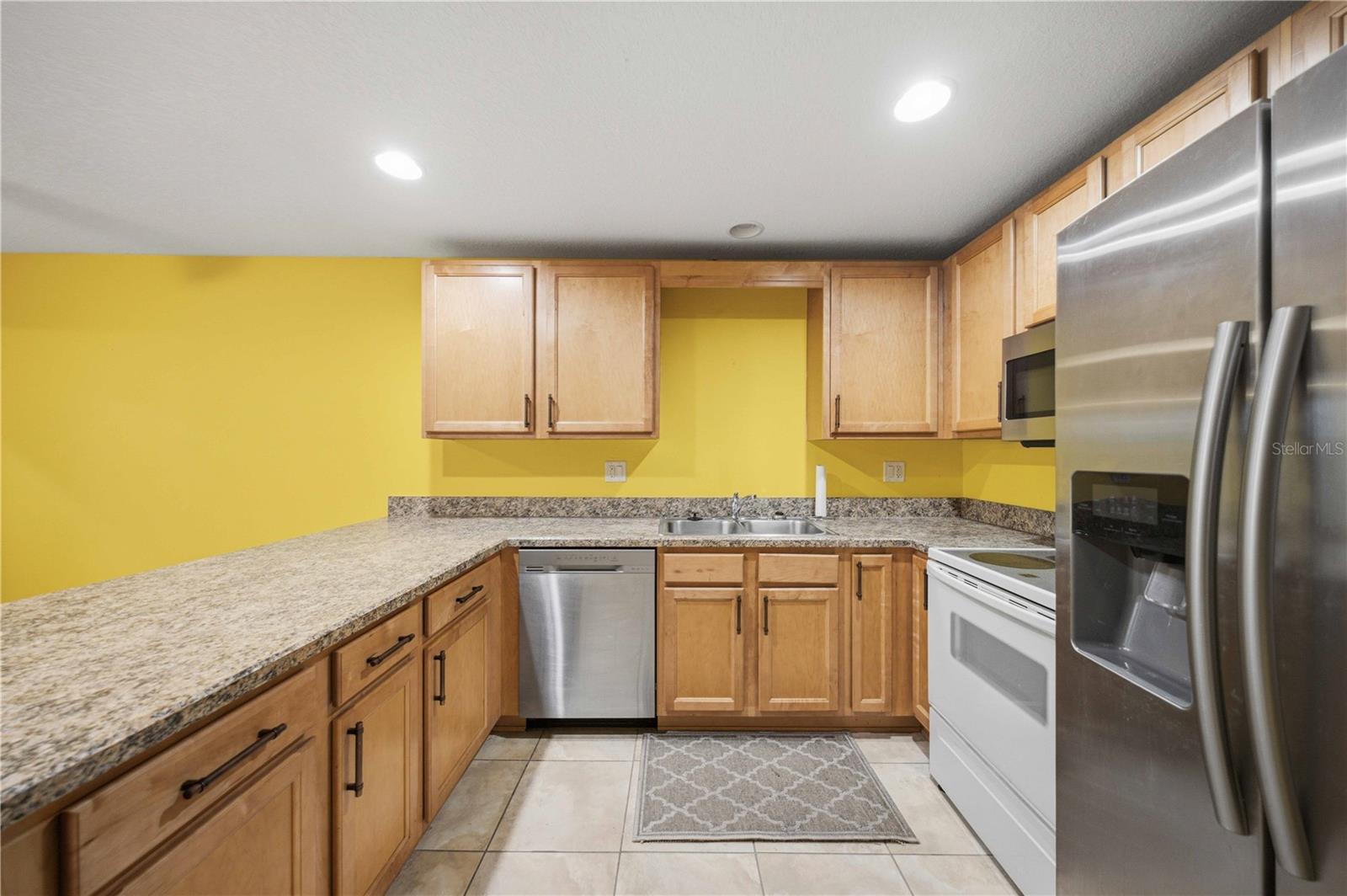8707 Sw 88th Court Rd #f Property Photo 10