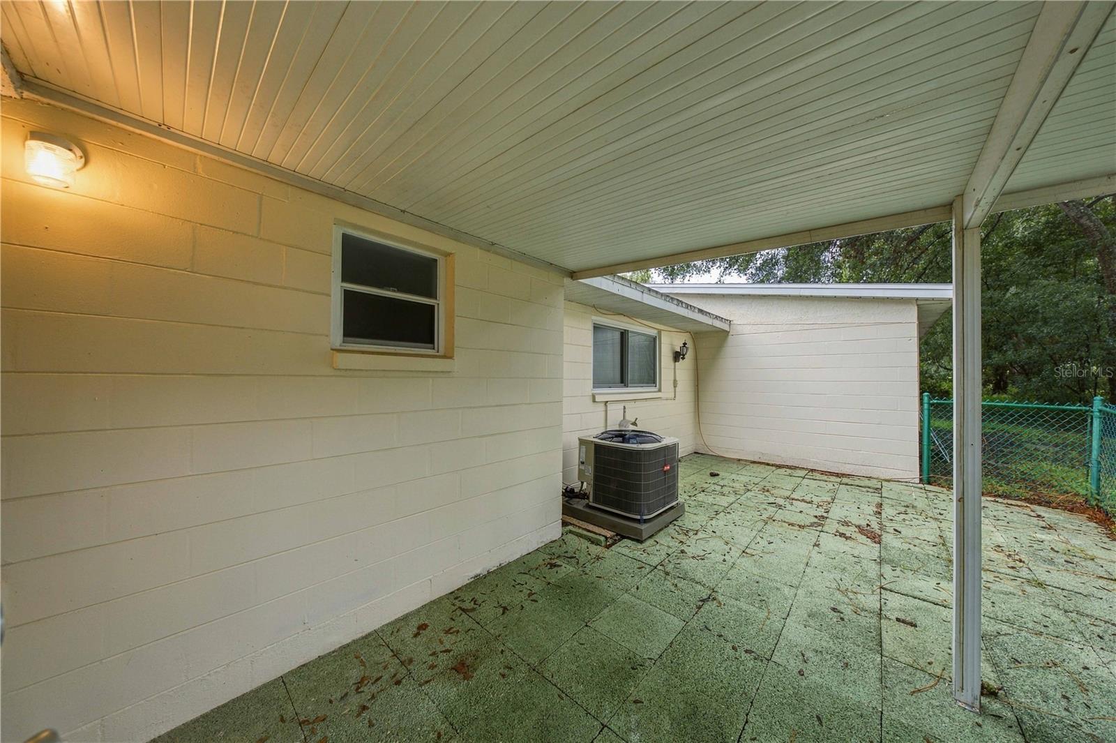 8707 Sw 88th Court Rd #f Property Photo 23