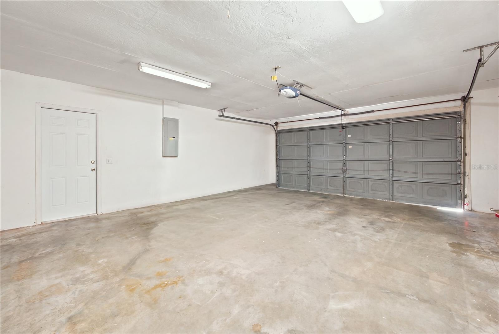 3985 S Placid Ave Property Photo 33