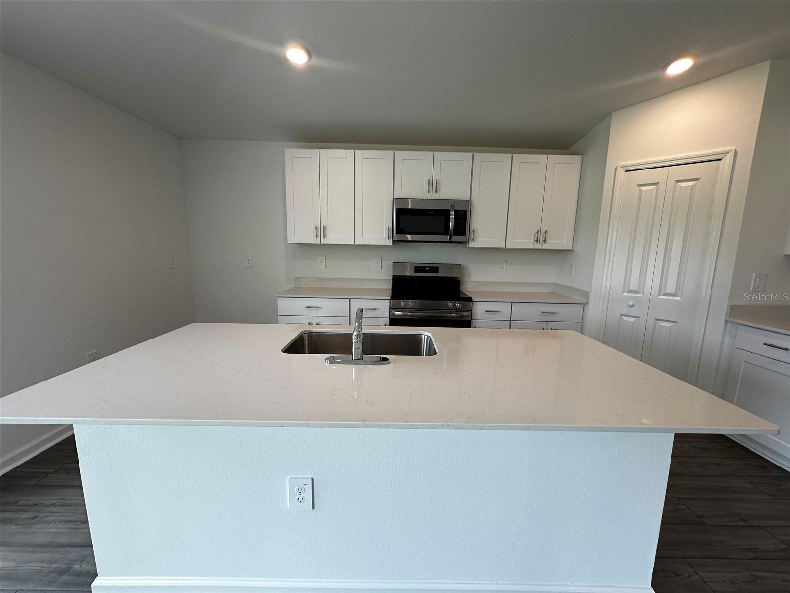4575 Sw 81st Loop Property Photo 5