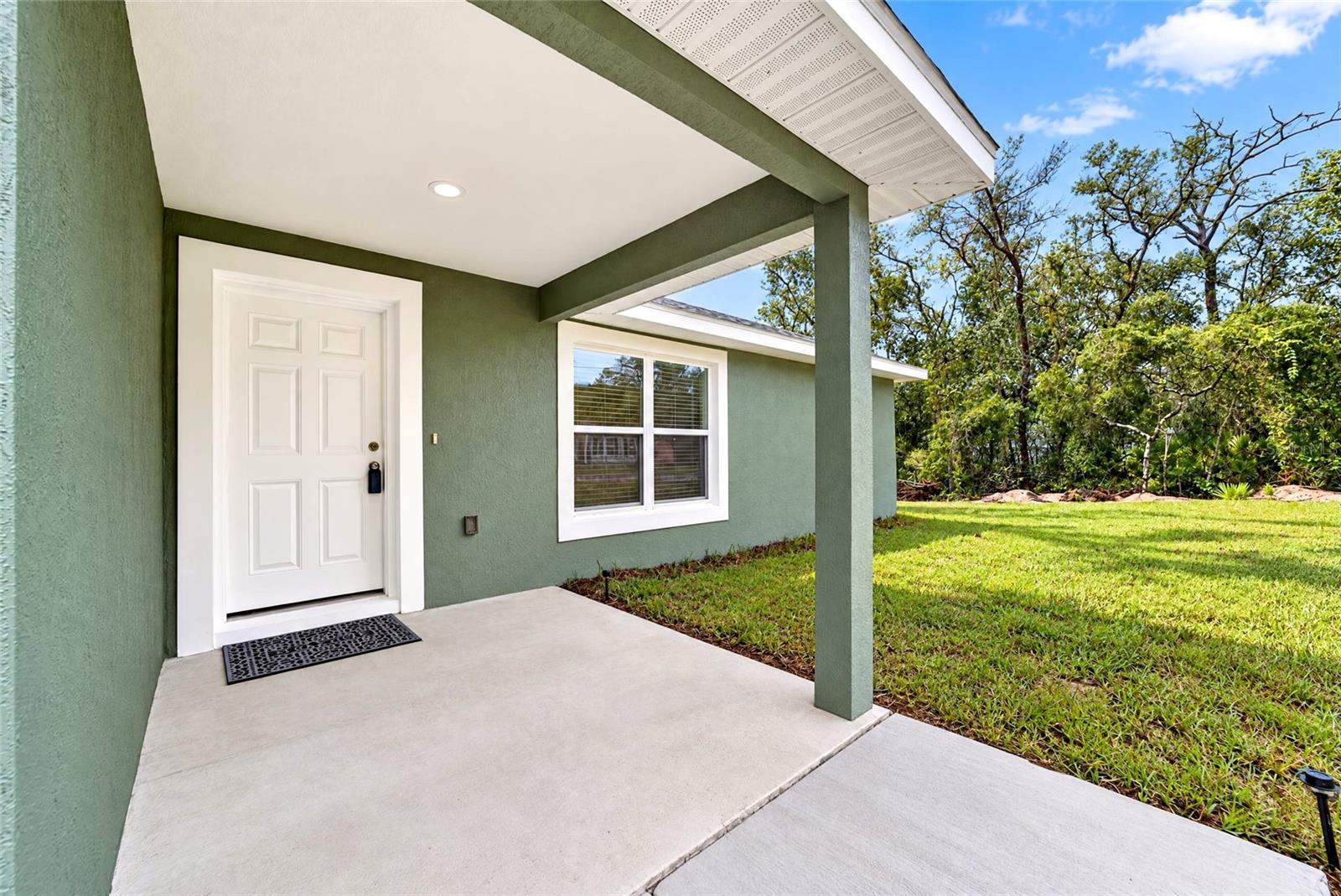 3 Fisher Way Pl Property Photo 3
