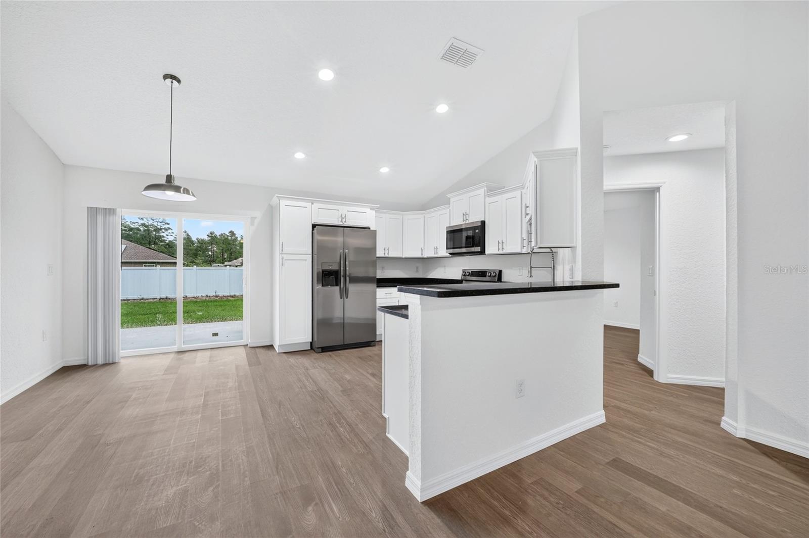 3 Fisher Way Pl Property Photo 10
