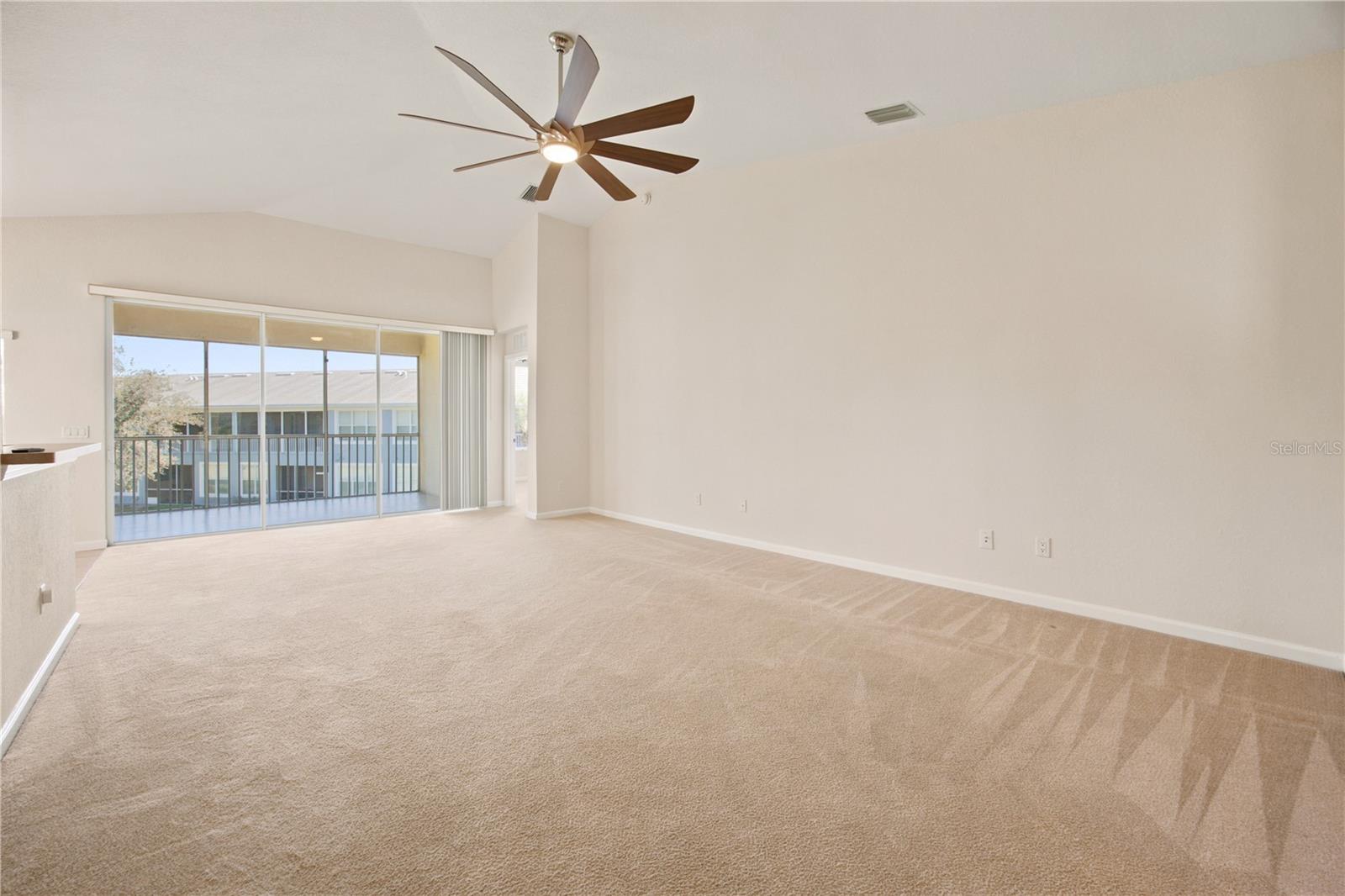 4535 Sw 52nd Cir #102 Property Photo 5
