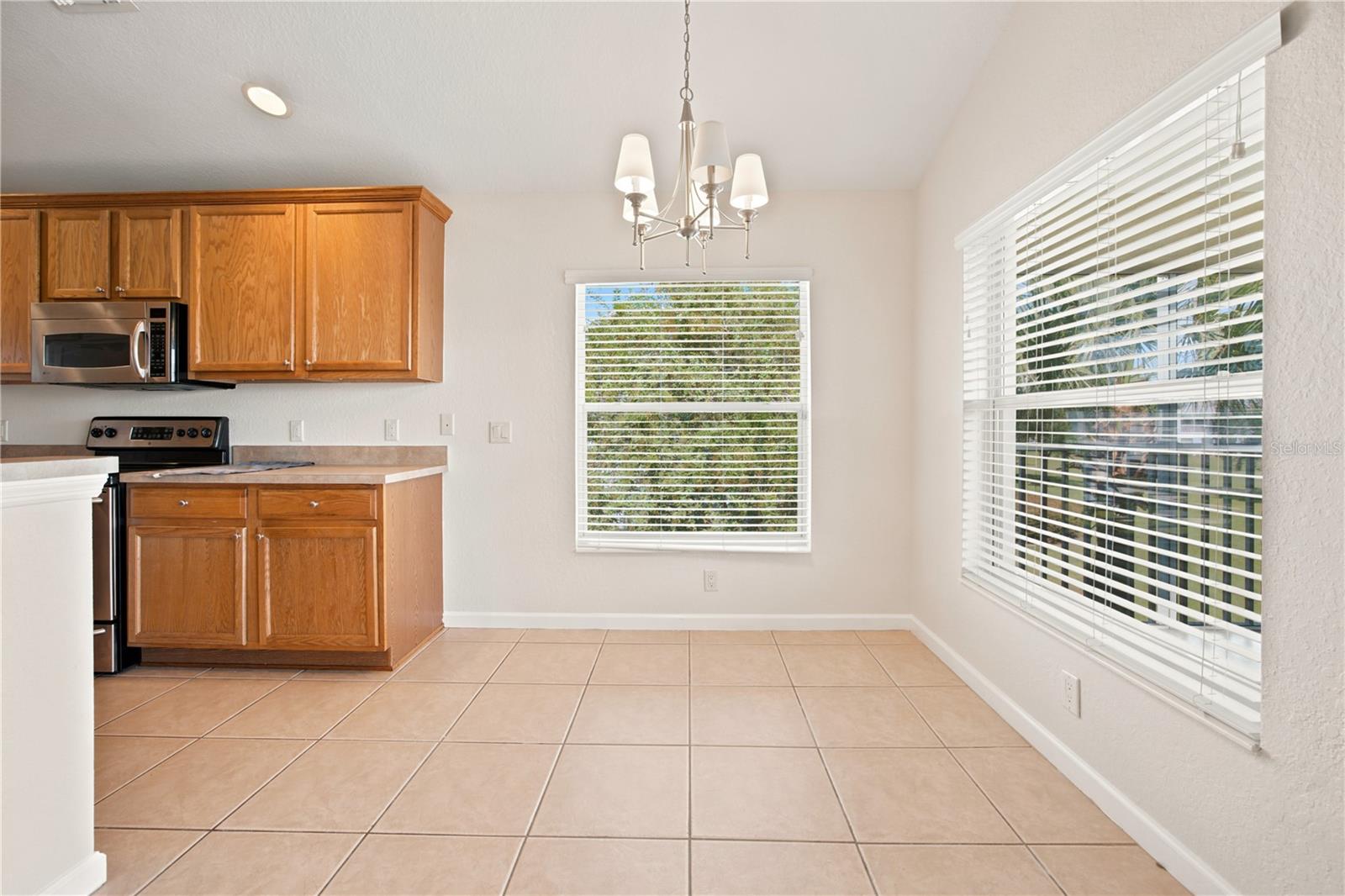 4535 Sw 52nd Cir #102 Property Photo 7