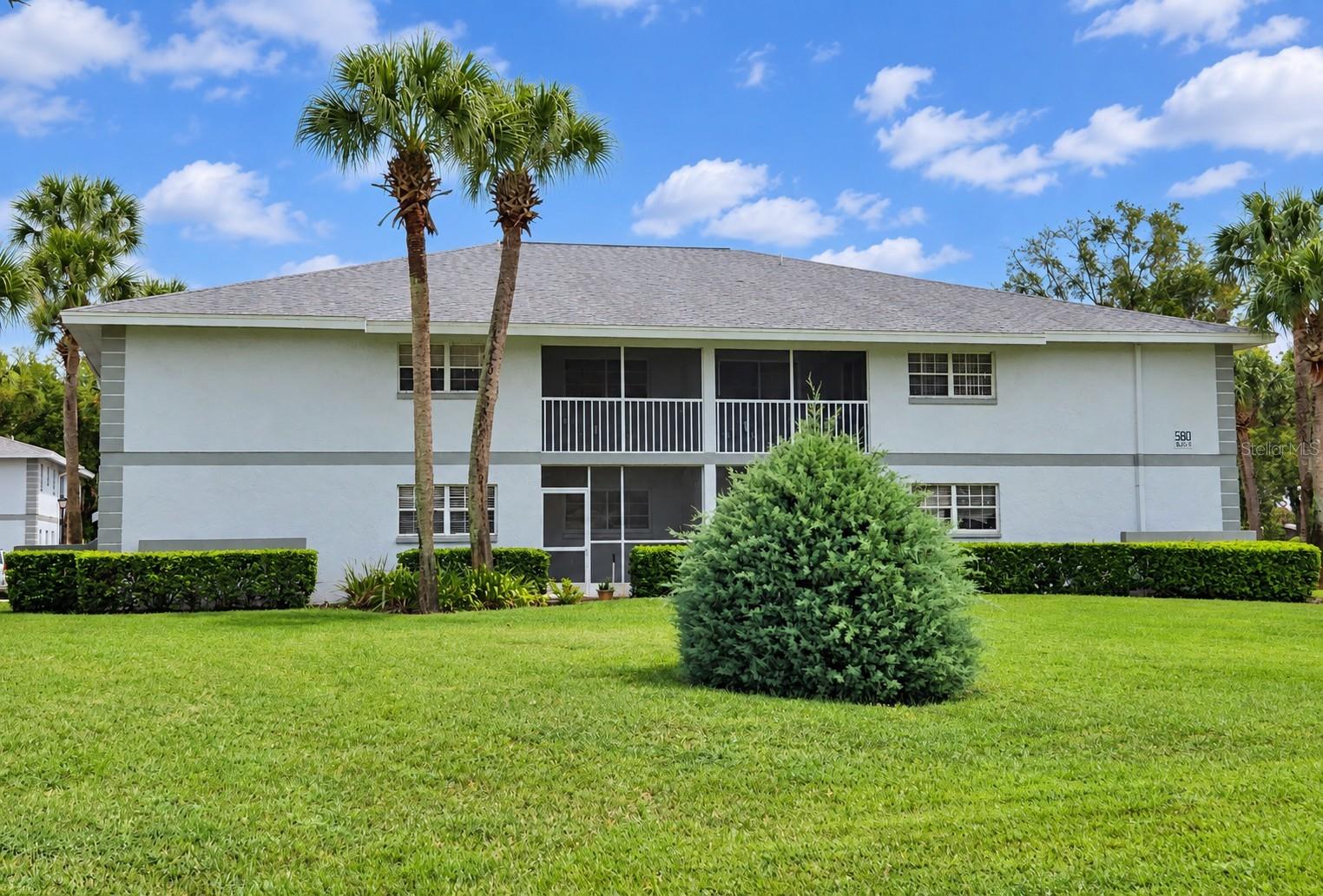 580 FAIRWAYS LN #G204 Property Photo 1