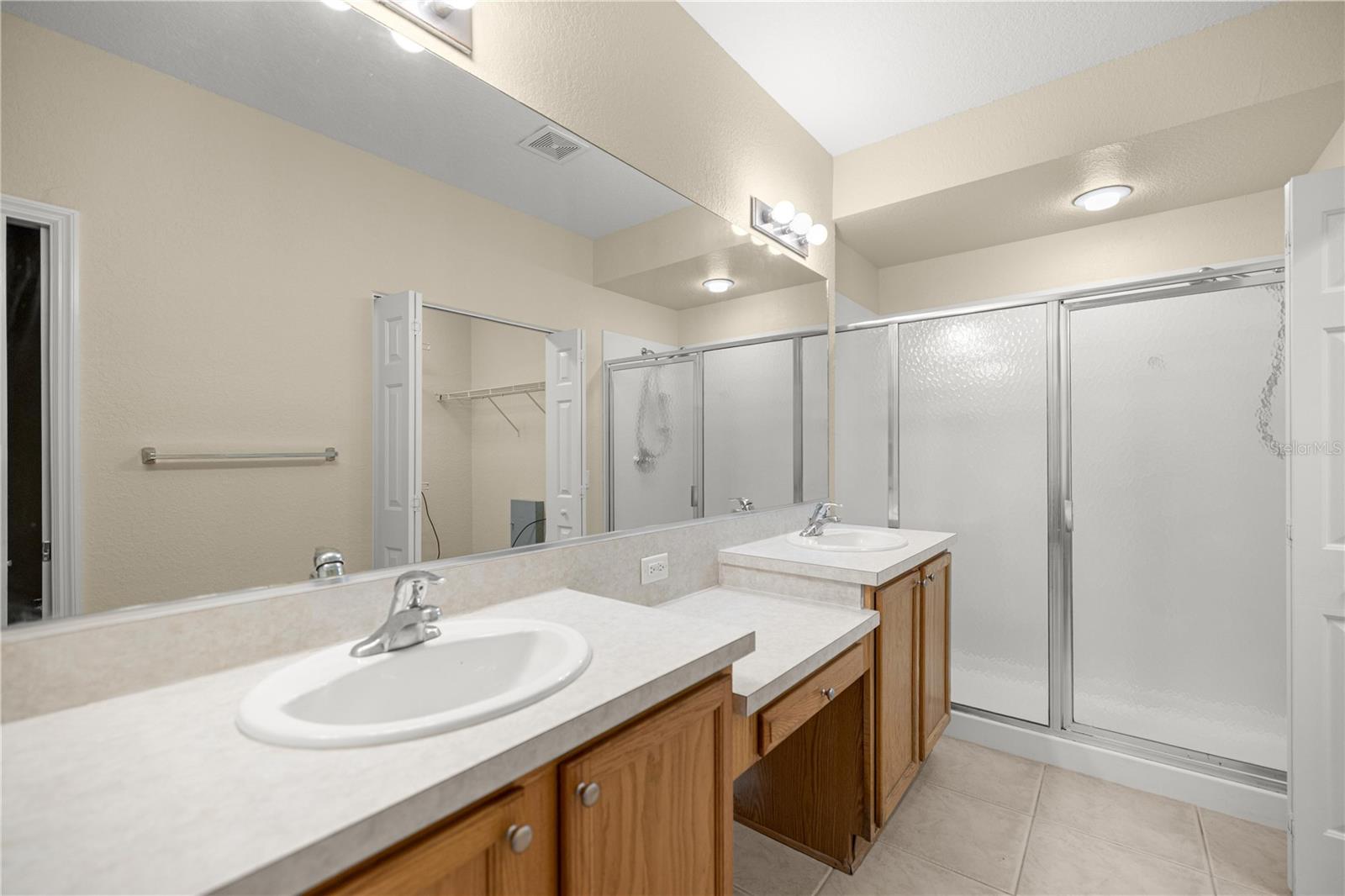 4555 Sw 52nd Cir #105 Property Photo 20