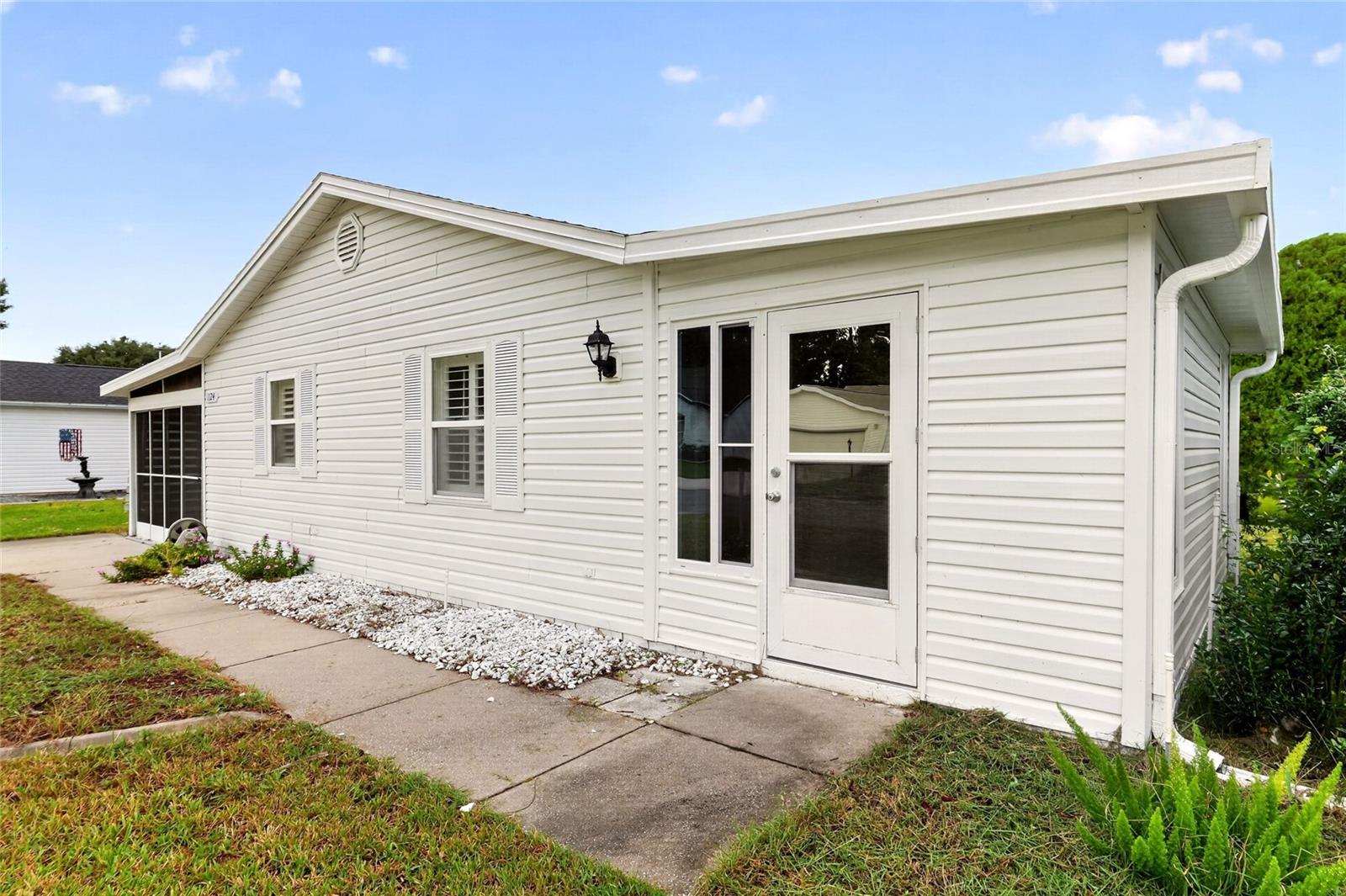 1124 Del Toro Dr Property Photo 41