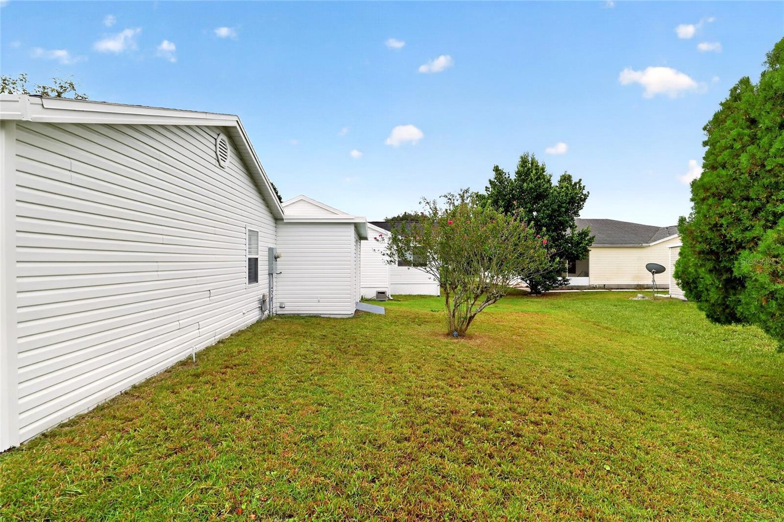 1124 Del Toro Dr Property Photo 46