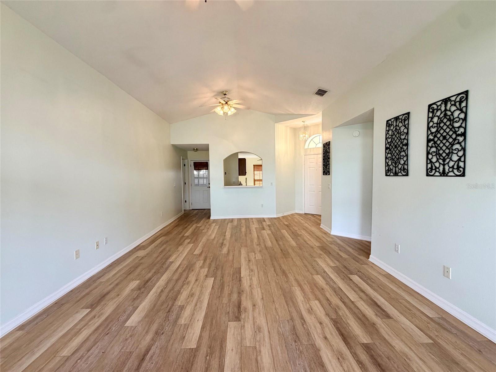 228 Fleming Ln Property Photo 13