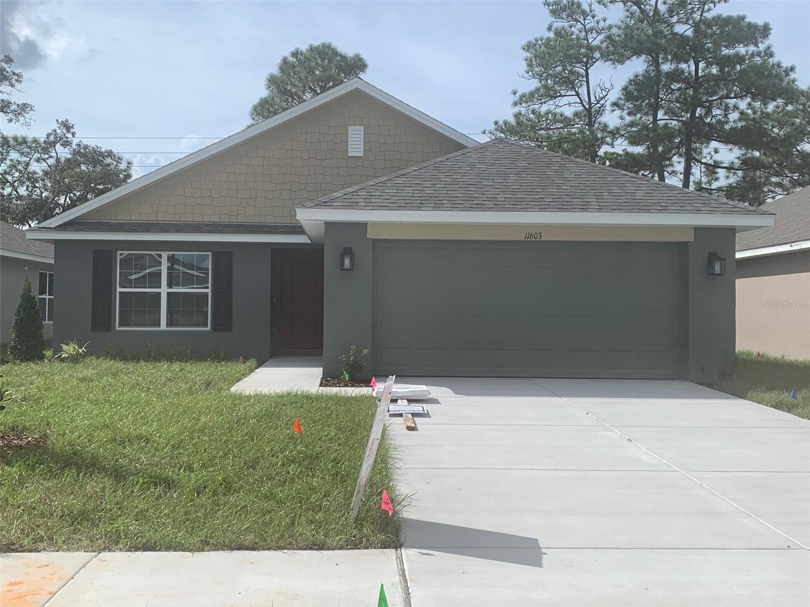 11603 Grace Rd Property Photo 1