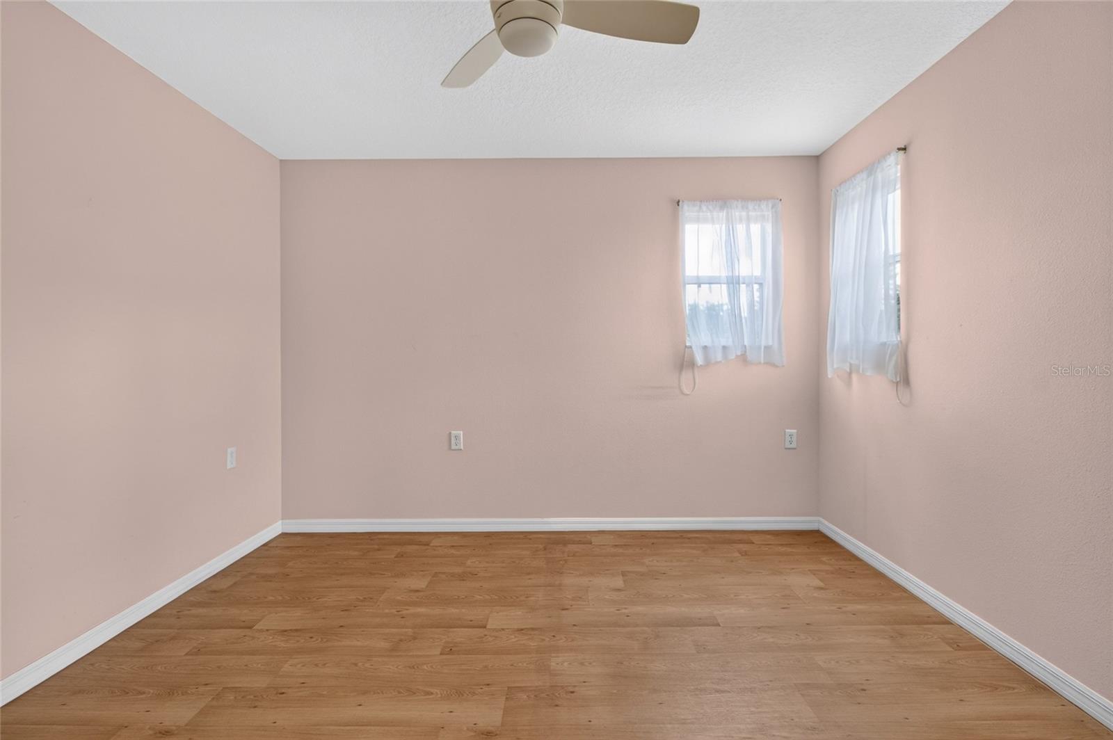 3331 Roanoke St Property Photo 24