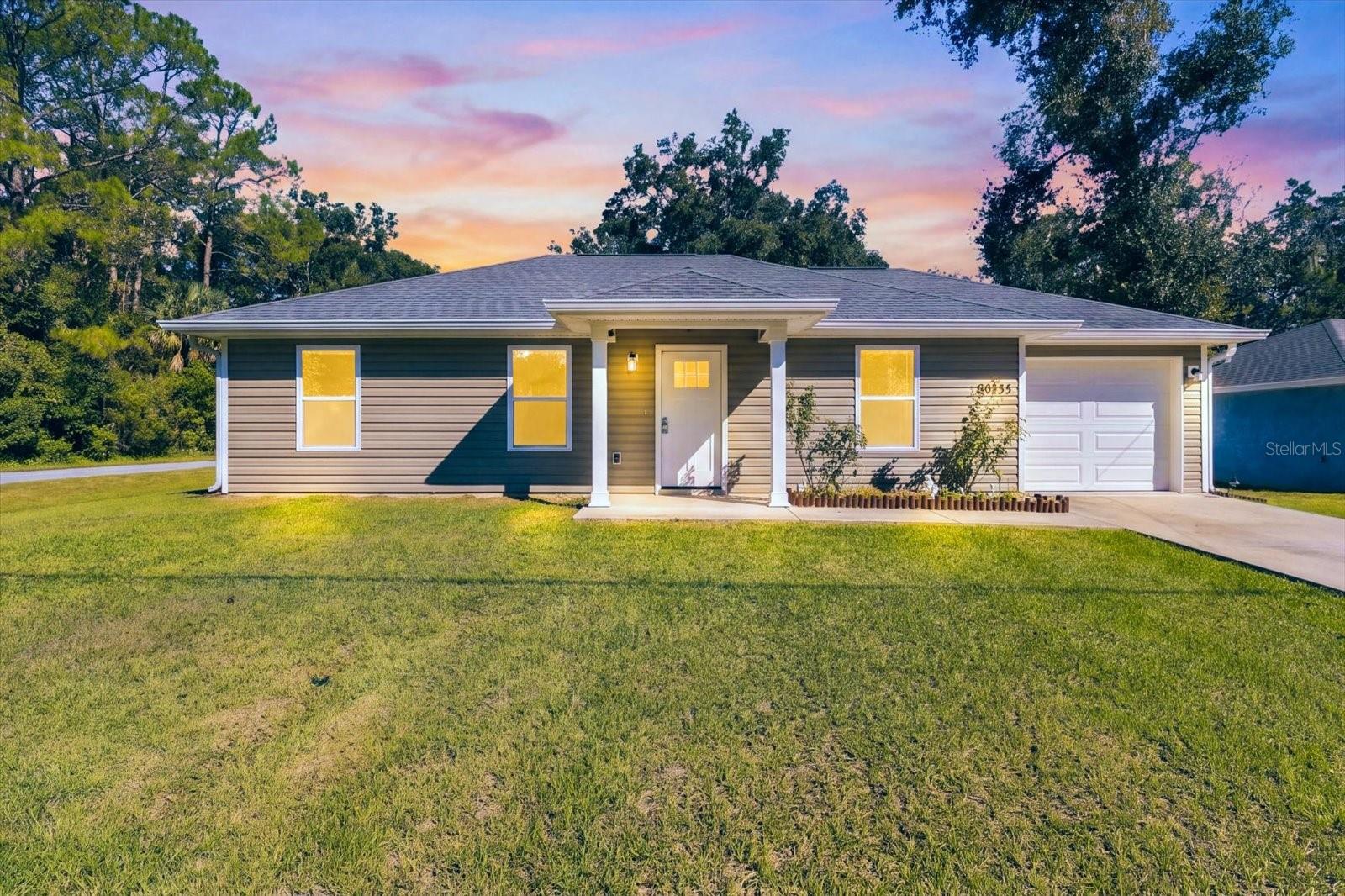 20945 SW ROBIN DR Property Photo 1