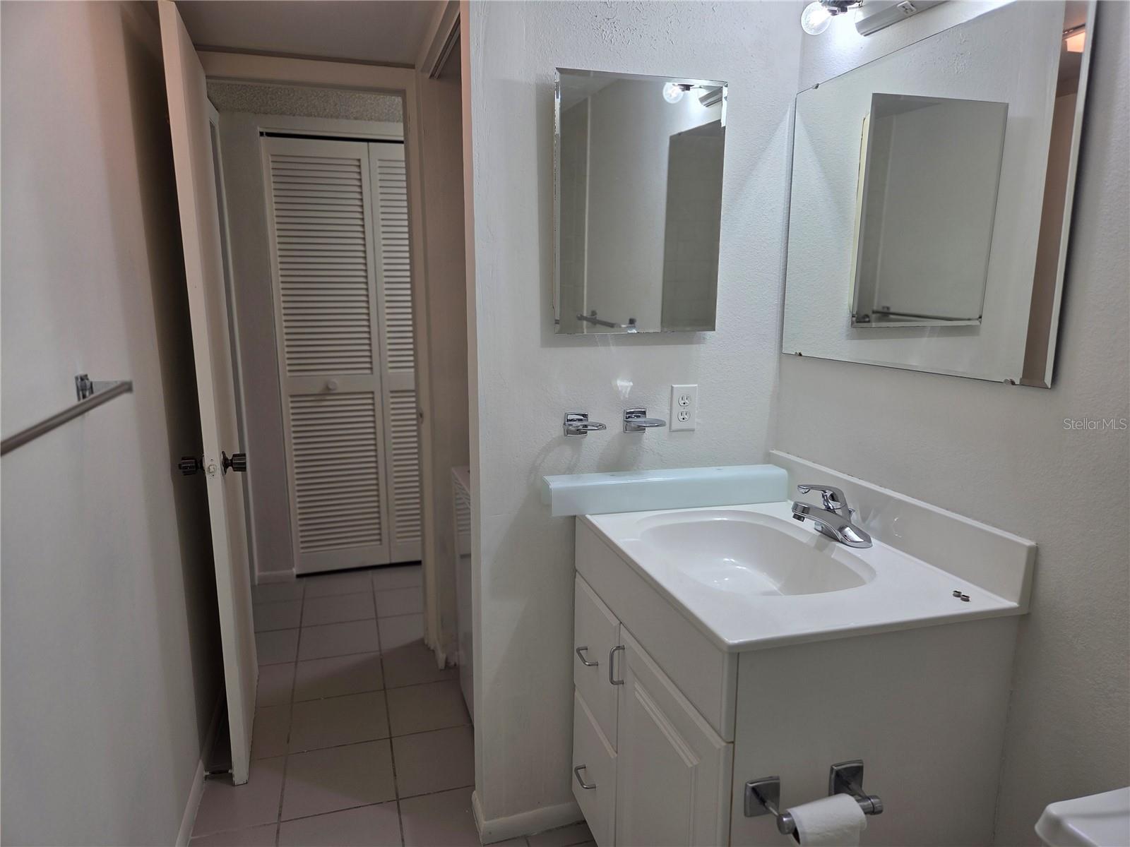 610 Midway Dr #a Property Photo 26