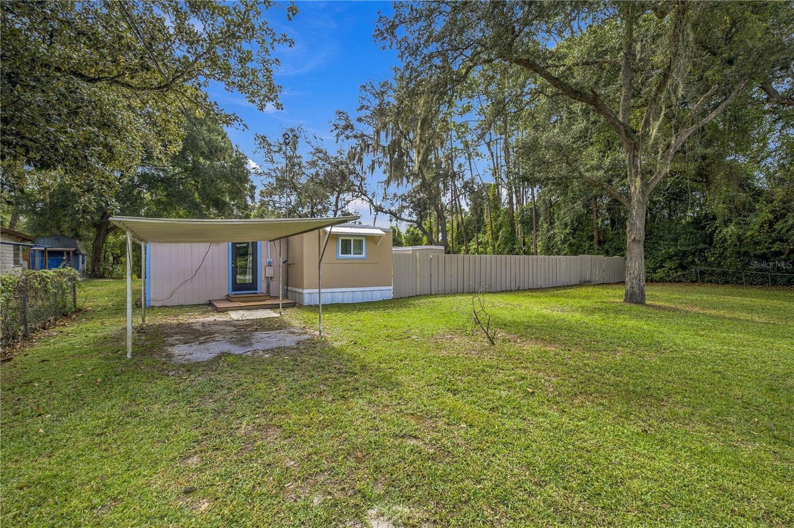 18664 SE 21ST PL Property Photo 1