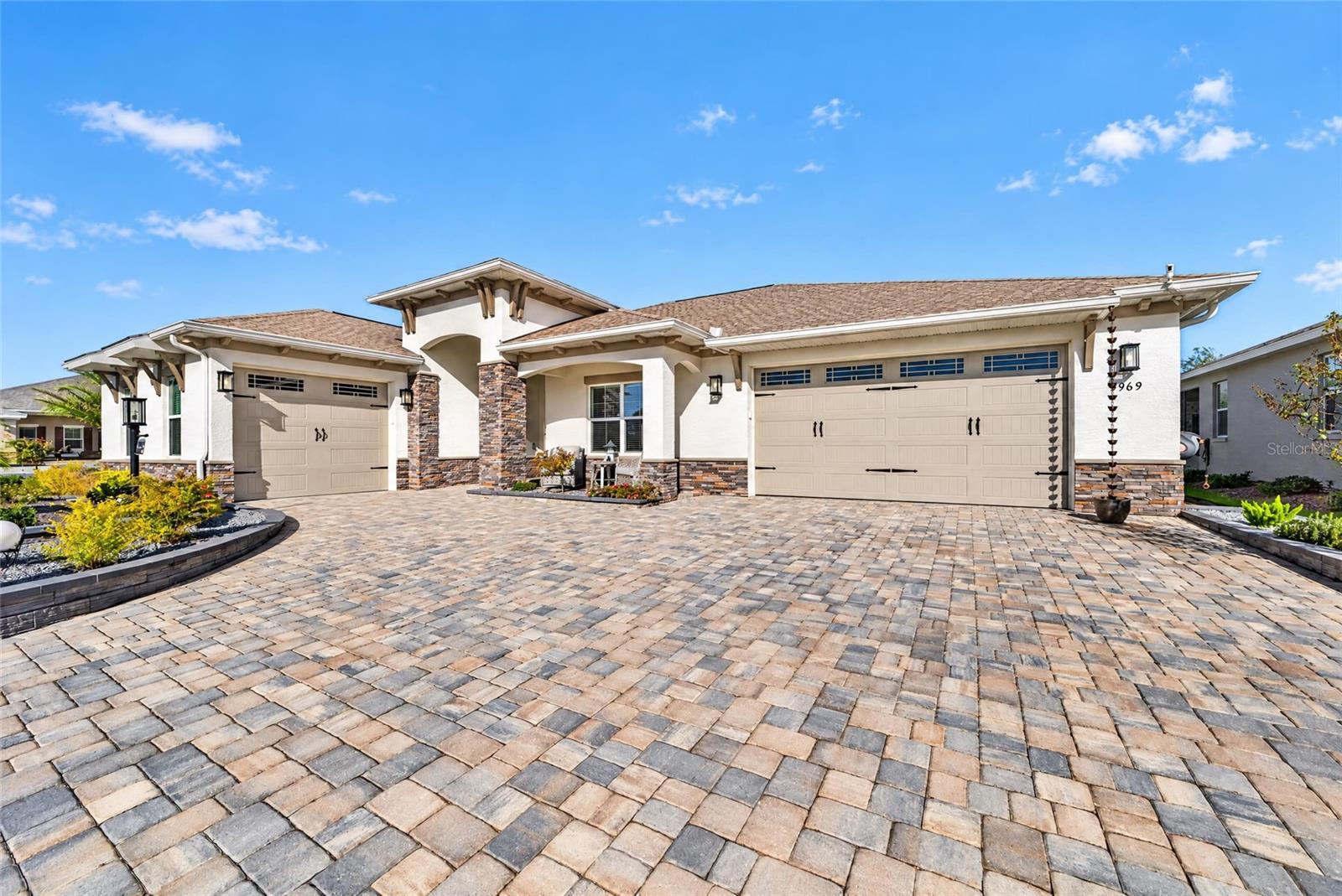 9969 SW 83RD LN Property Photo 1