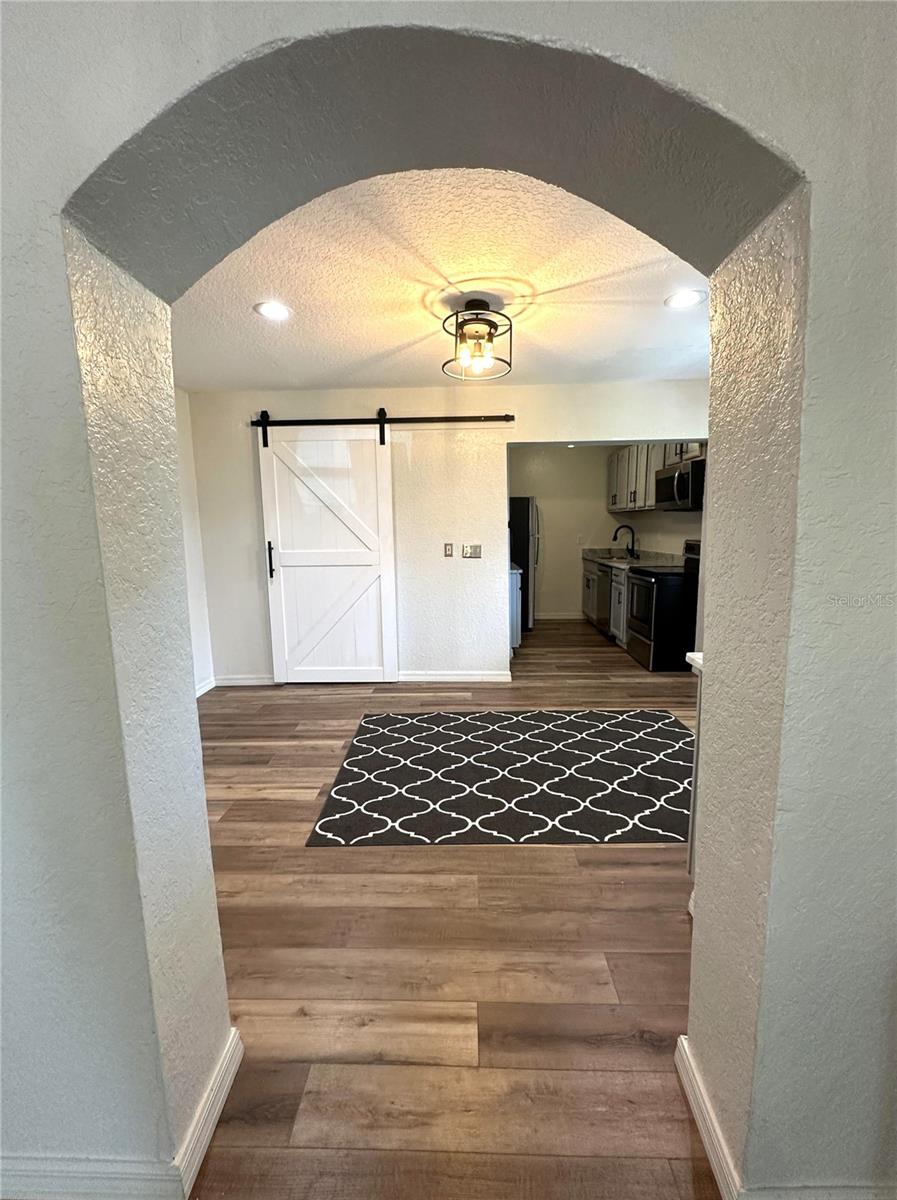 210 Ariana Place Property Photo 11