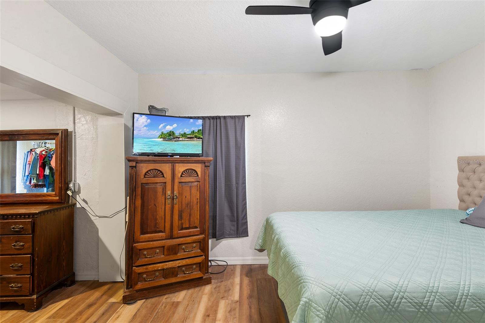 210 Ariana Place Property Photo 20