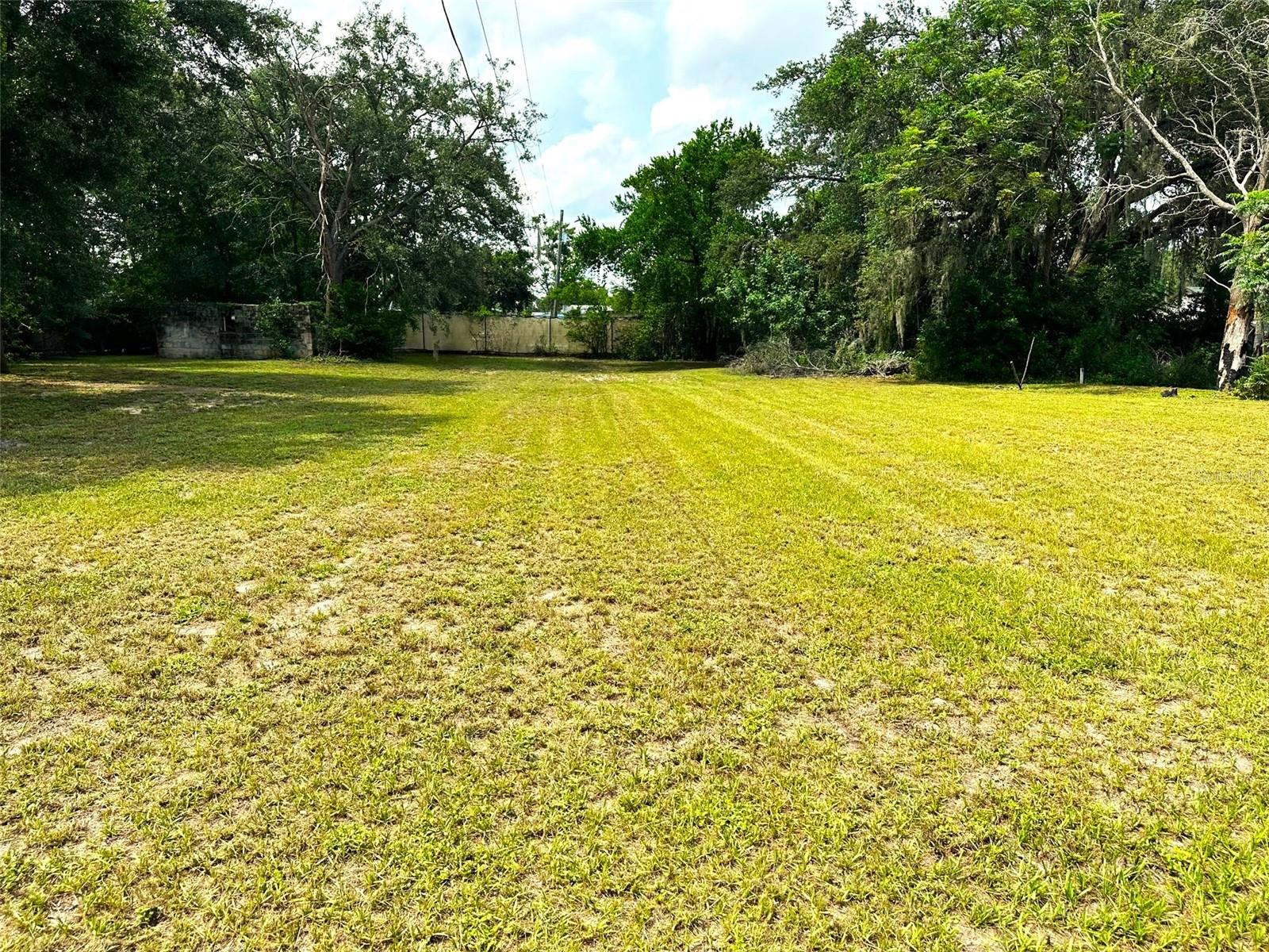 210 Ariana Place Property Photo 55