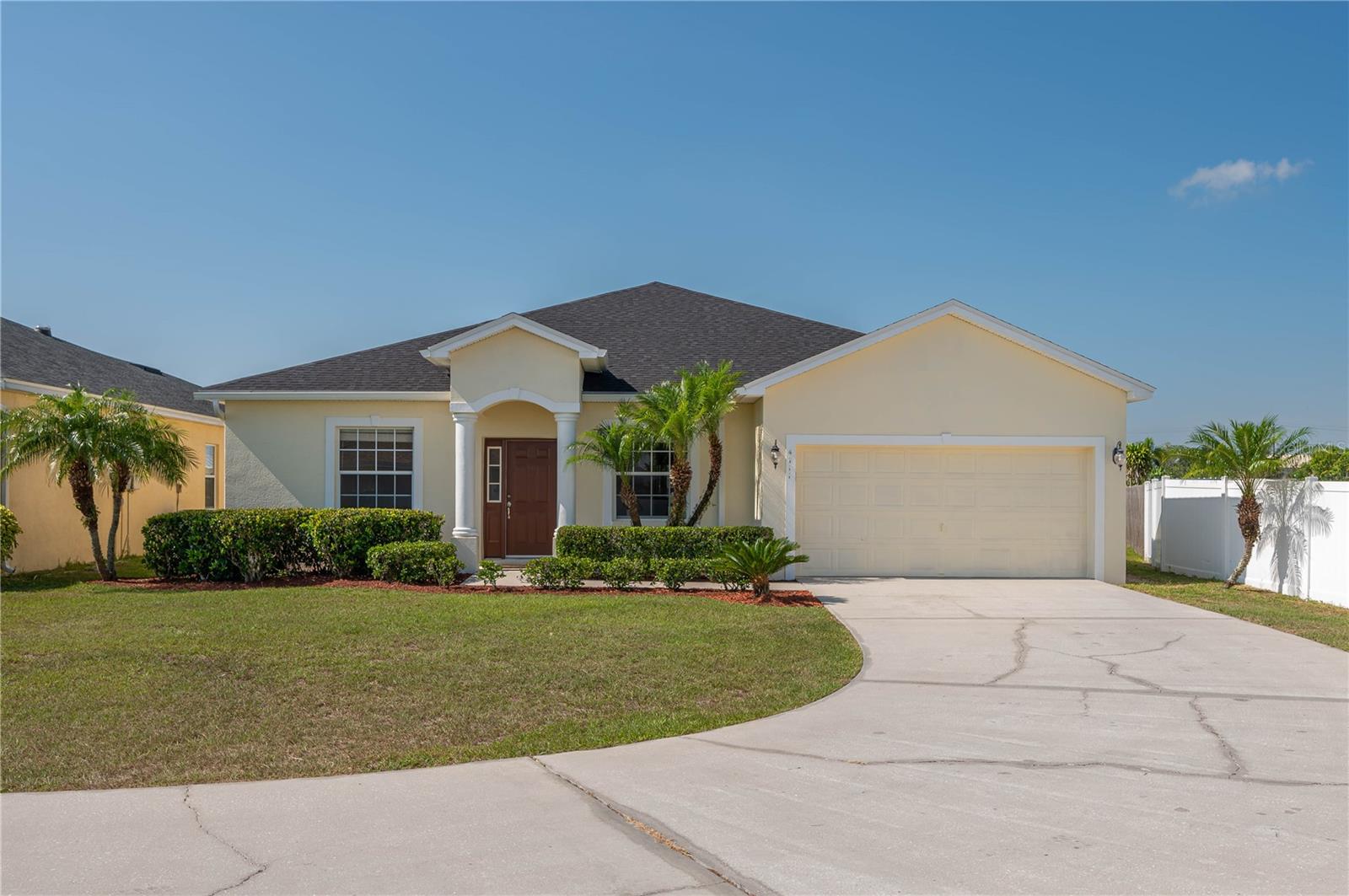 4711 Mandolin Loop Property Photo 1